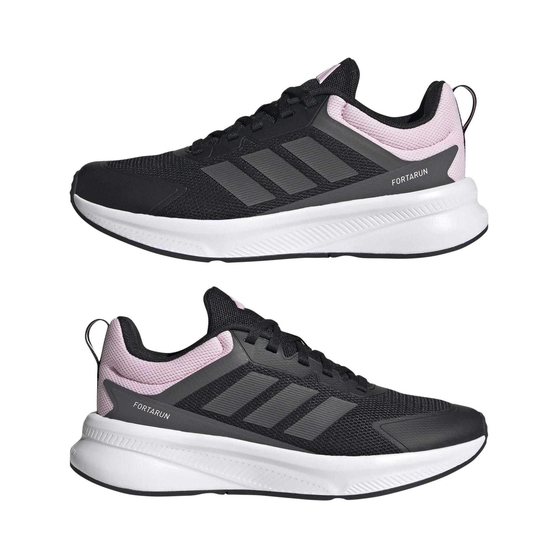 product/a/d/adidas_jr9311_10_footwear_photography_mirrored_pair_view_white-nw091725.jpg