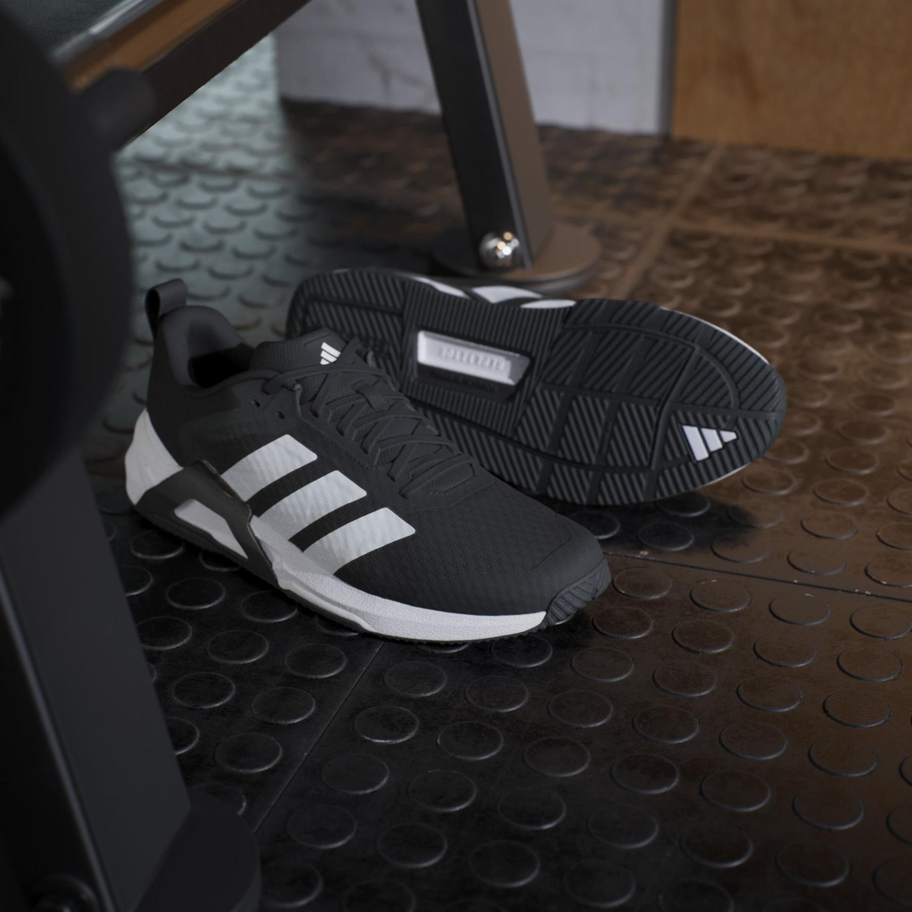 a/d/adidas_js3036_core-black-cloud-white-lucid-red_18.jpg