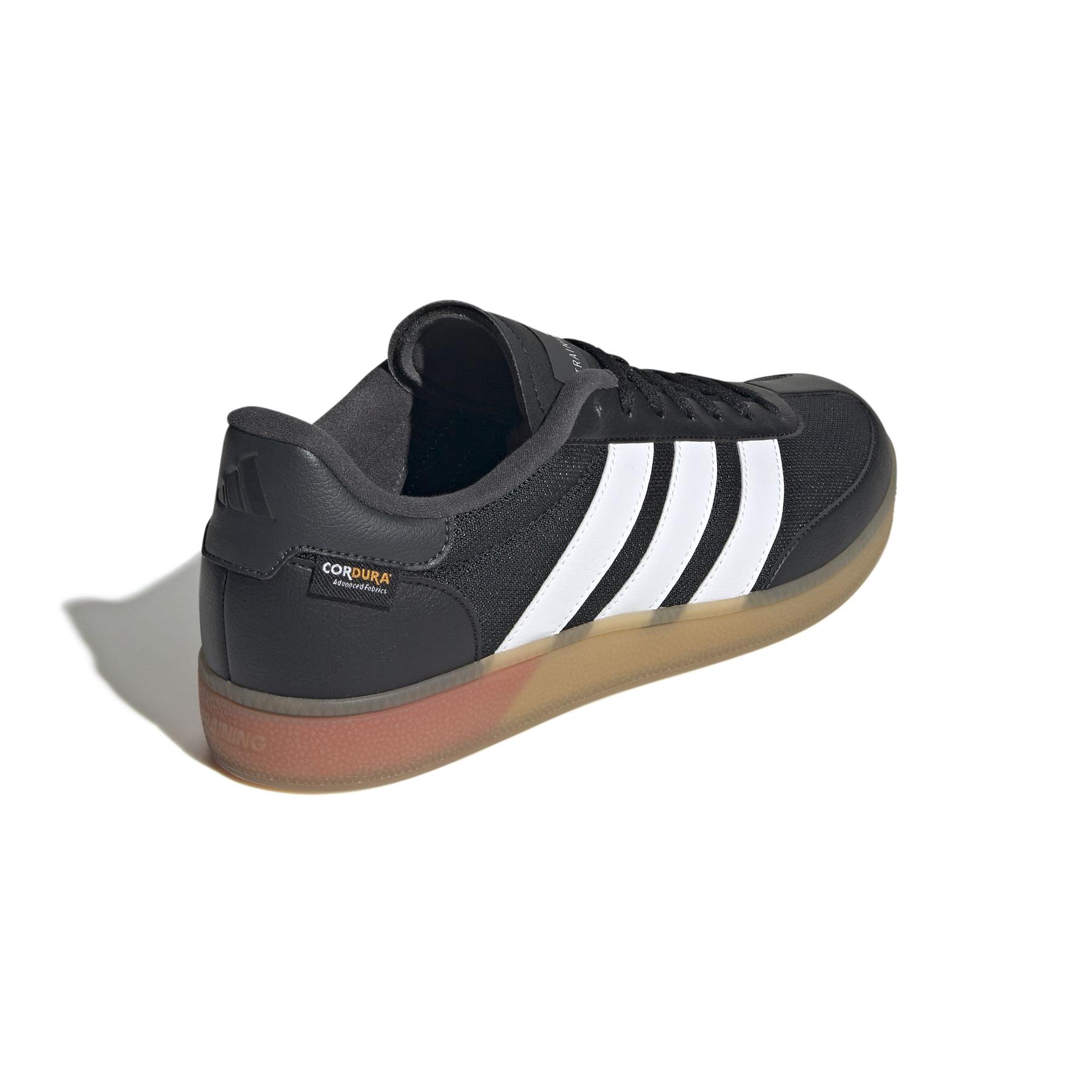 product/a/d/adidas_js3038_7_footwear_photography_back_lateral_top_view_white-nw091725.jpg