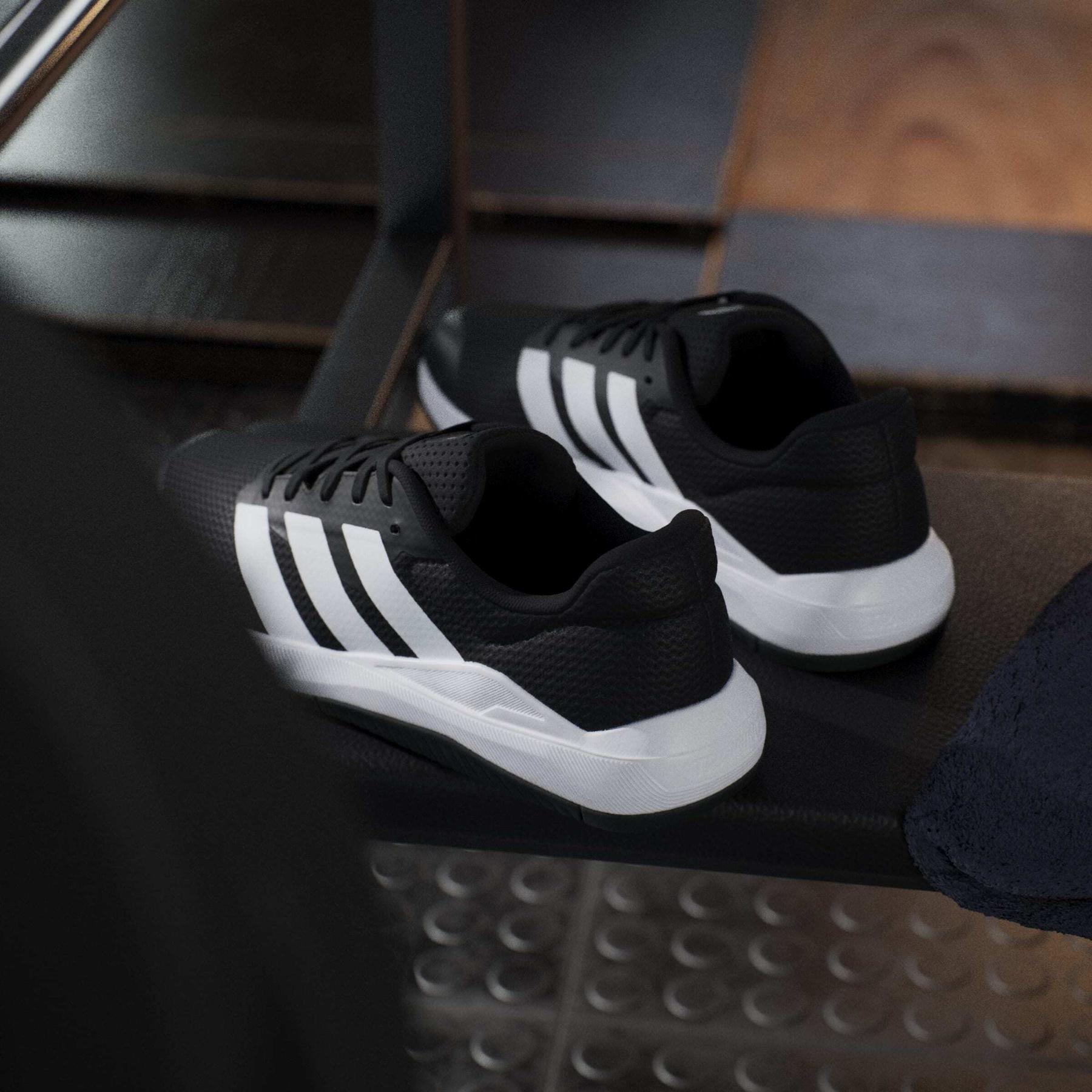 product/a/d/adidas_js3045_19_footwear_photography_heromrktng_view_6-nw091725.jpg