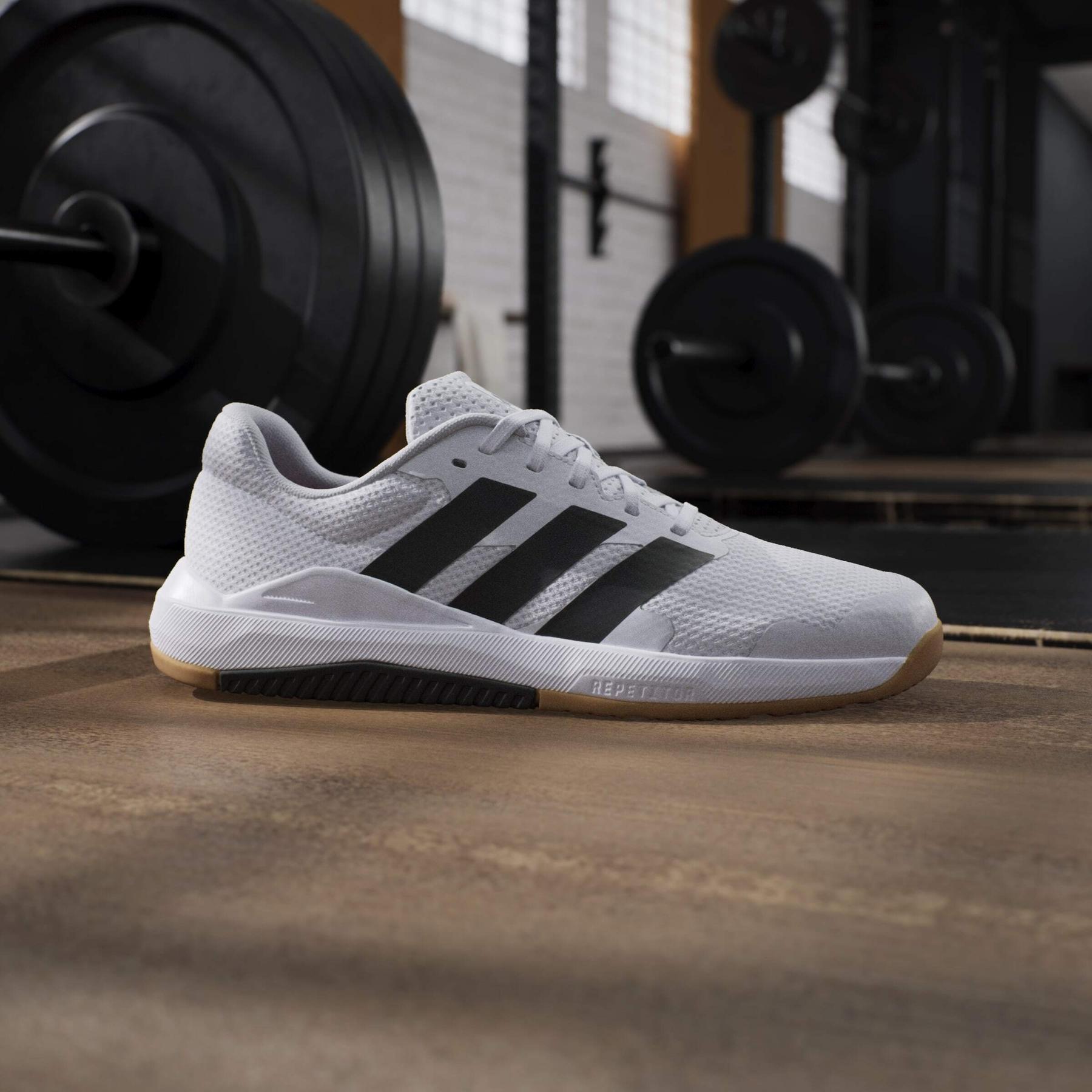 product/a/d/adidas_js3162_15_footwear_photography_heromrktng_view_3-nw091725.jpg