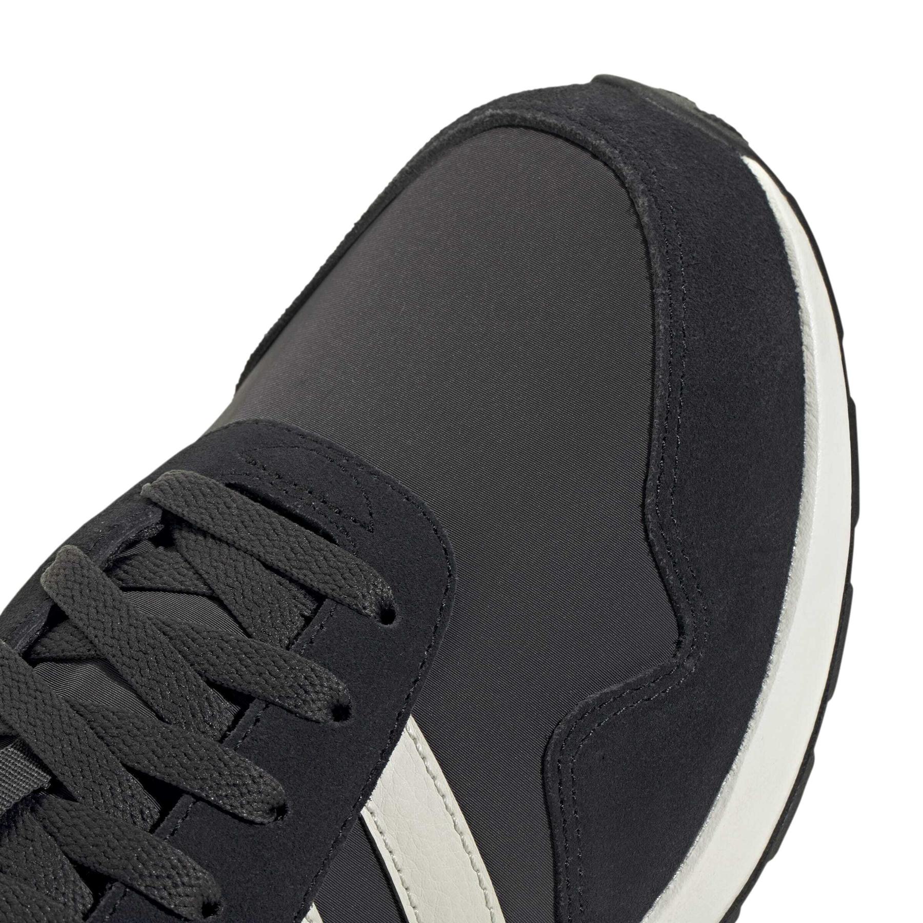 product/a/d/adidas_js3333_8_footwear_photography_detail_view_1_white-nw091725.jpg