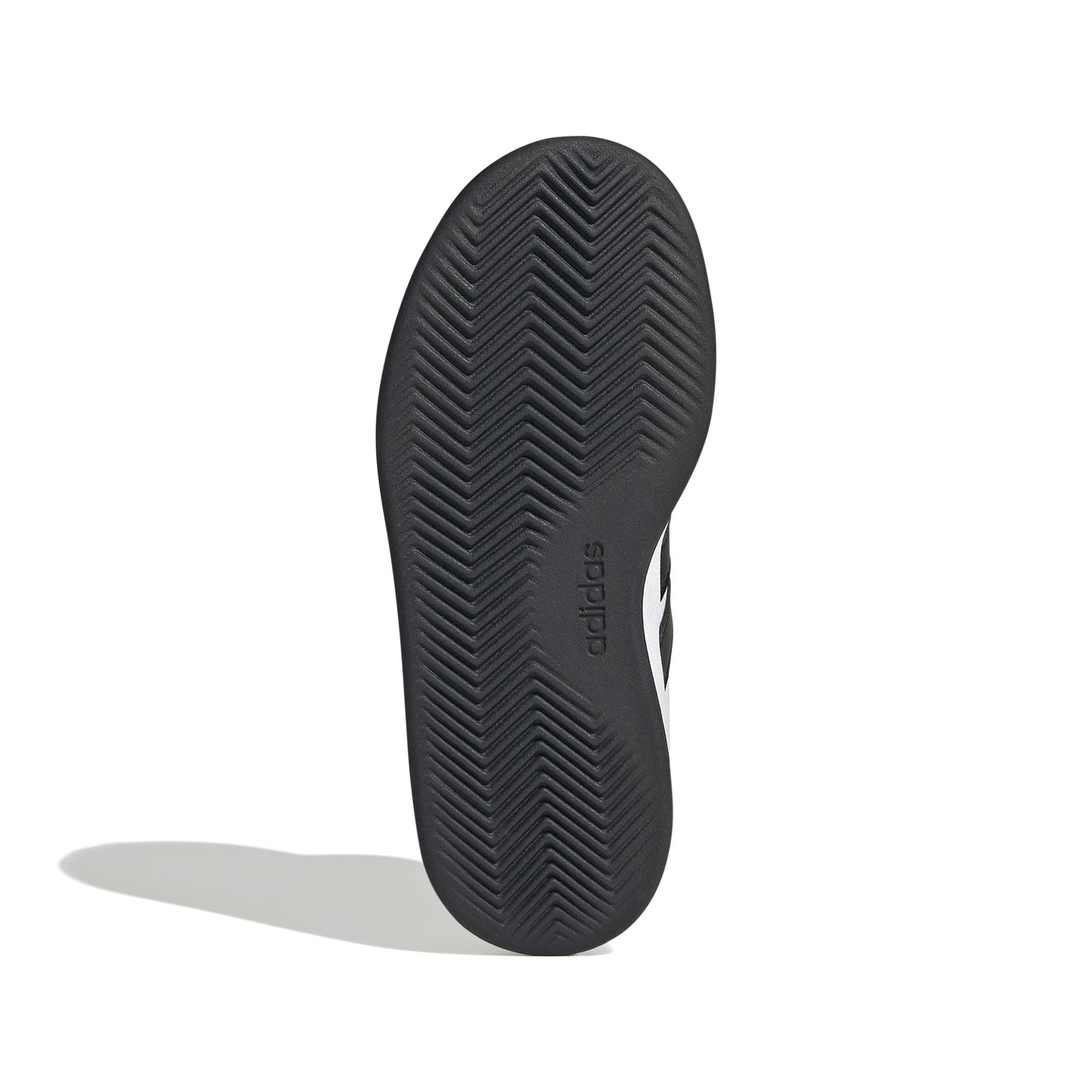 product/a/d/adidas_js3688_4_footwear_photography_bottom_view_white-nw091725.jpg