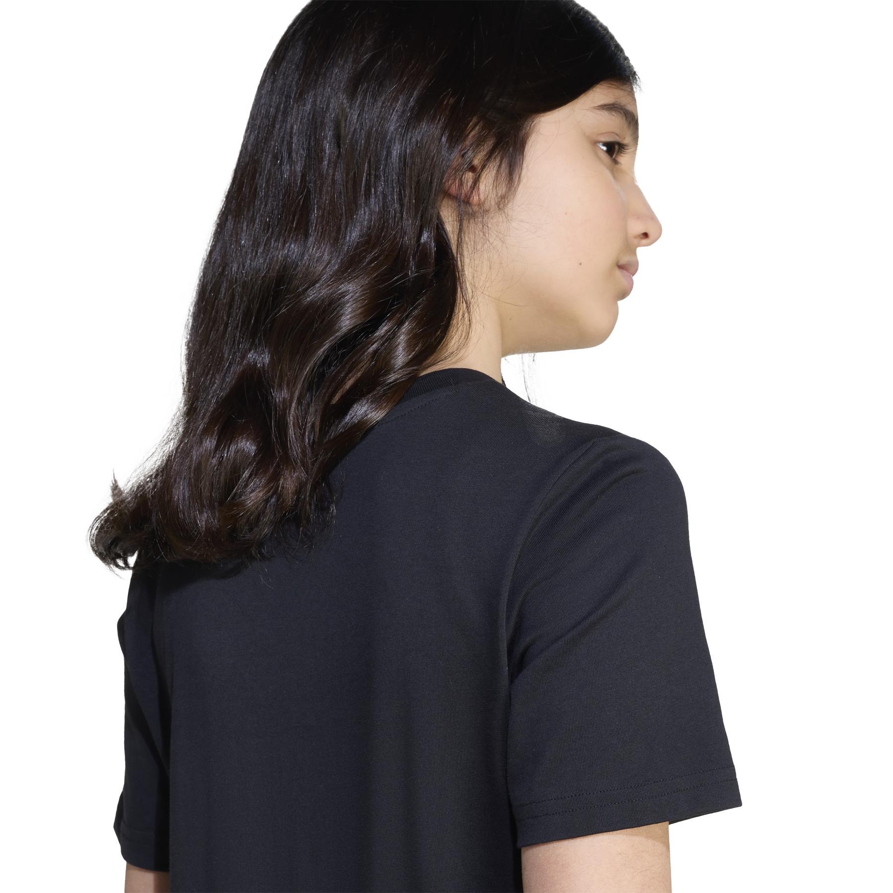 product/a/d/adidas_jv5204_6_apparel_on_model_detail_view_2_white.jpg