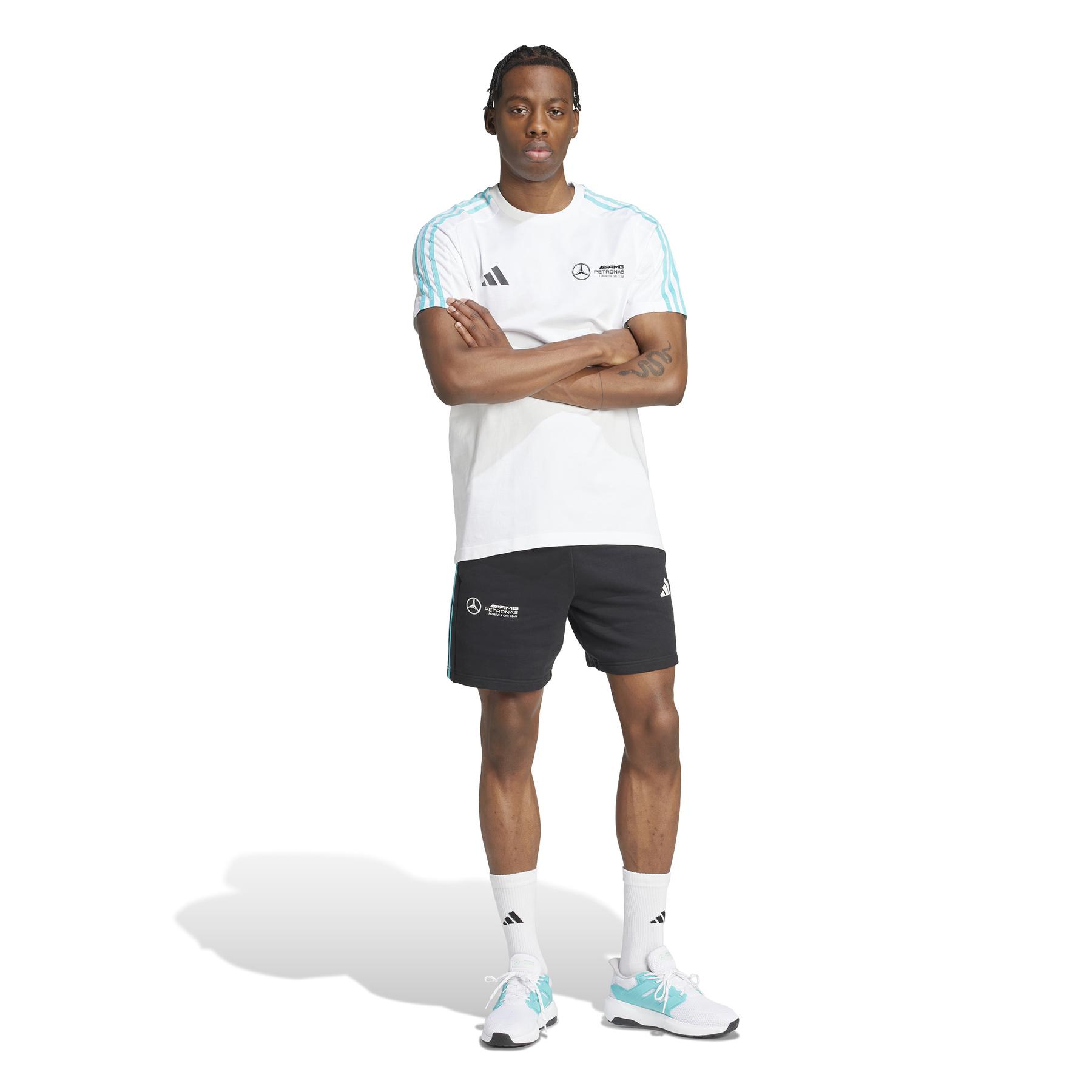 a/d/adidas_jv5457_5_apparel_on_model_standard_outfit_view_white.jpg