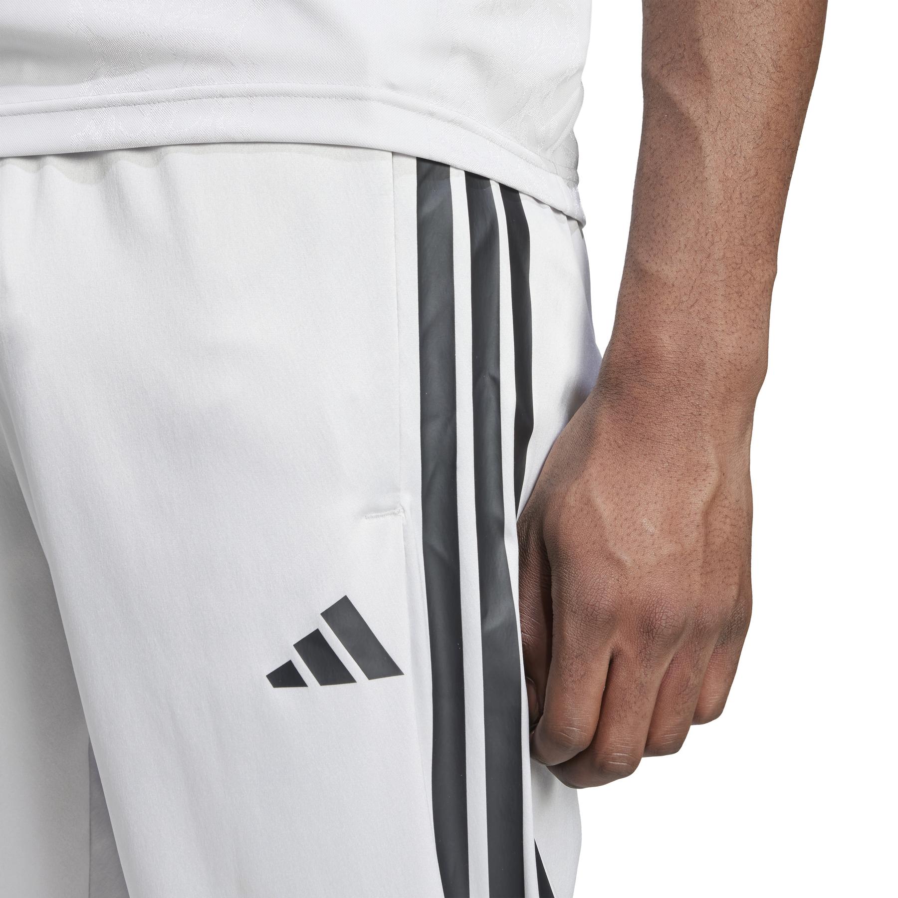 product/a/d/adidas_jw0236_greone-black_5.jpg
