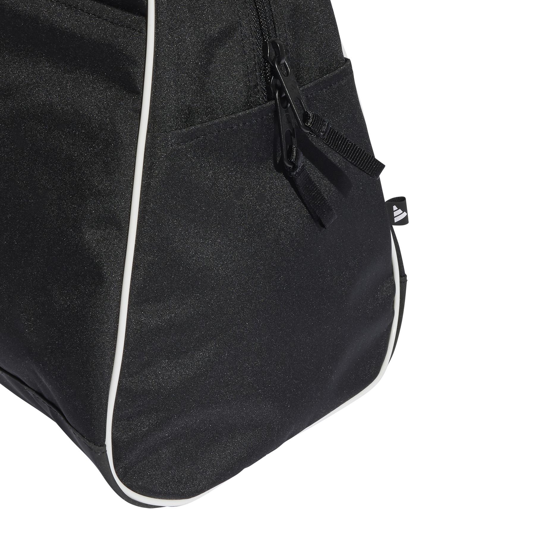 product/a/d/adidas_jw0932_black-silvmt_12.jpg