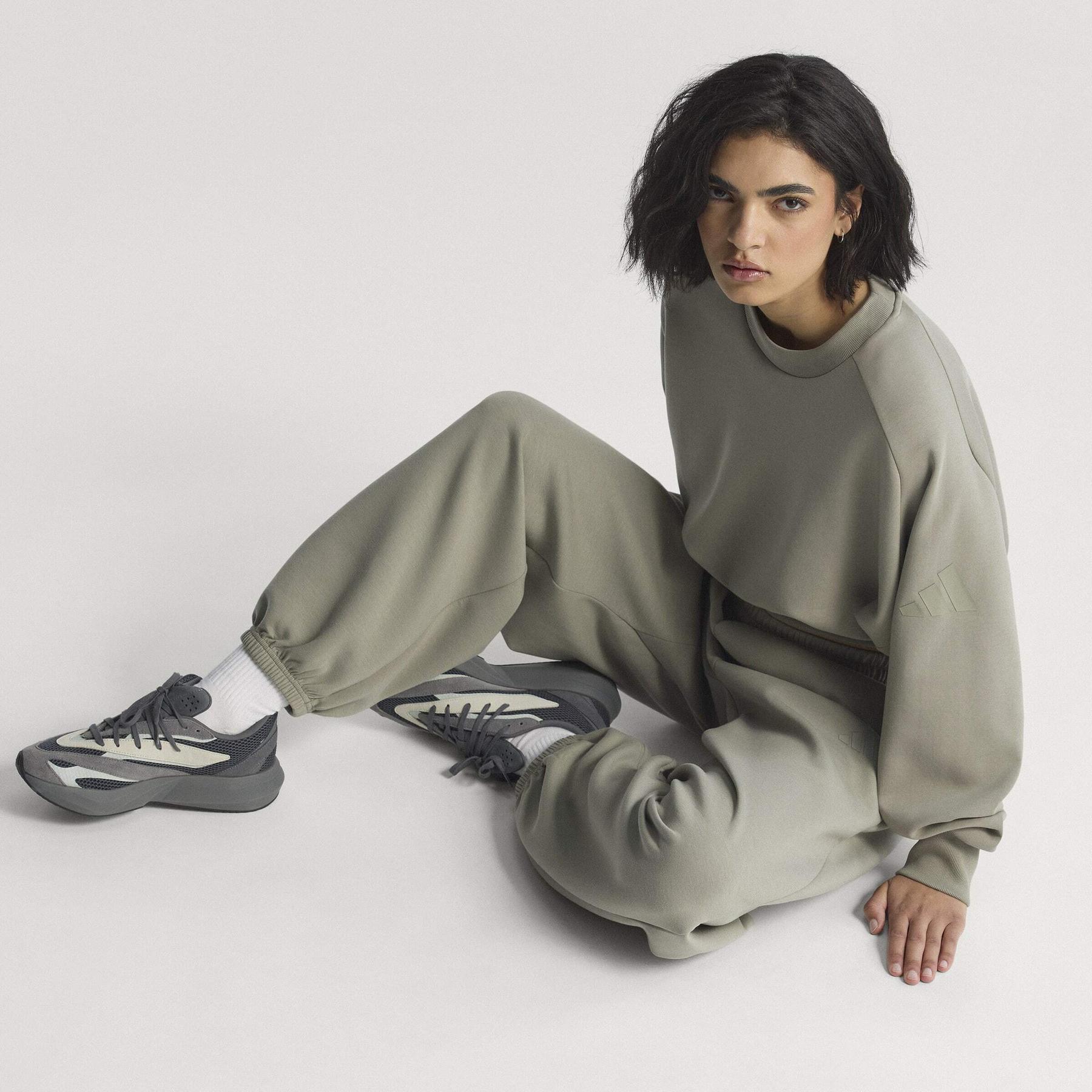 product/a/d/adidas_jw5070_silpeb_12.jpg