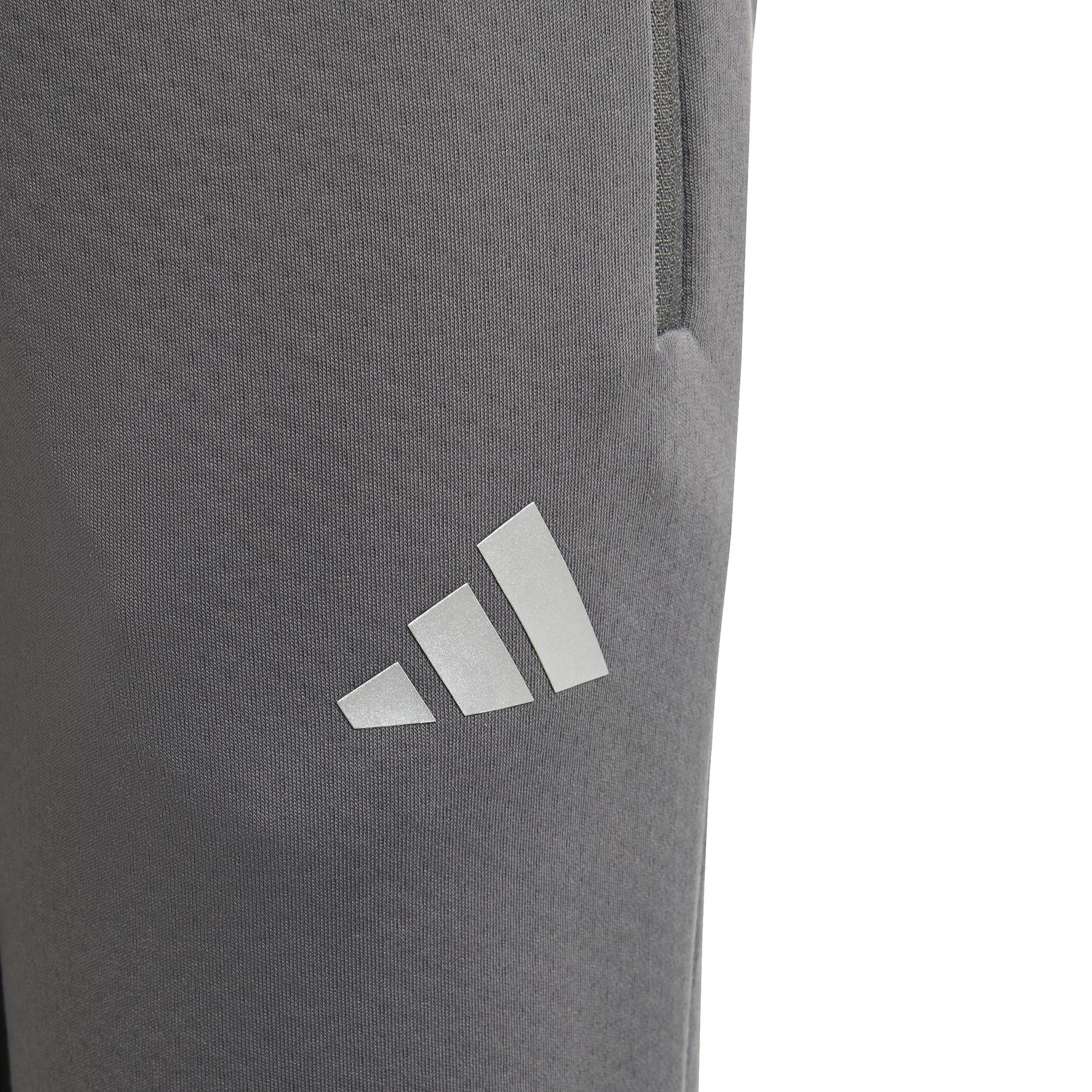 a/d/adidas_jw8510_grefiv_4.jpg