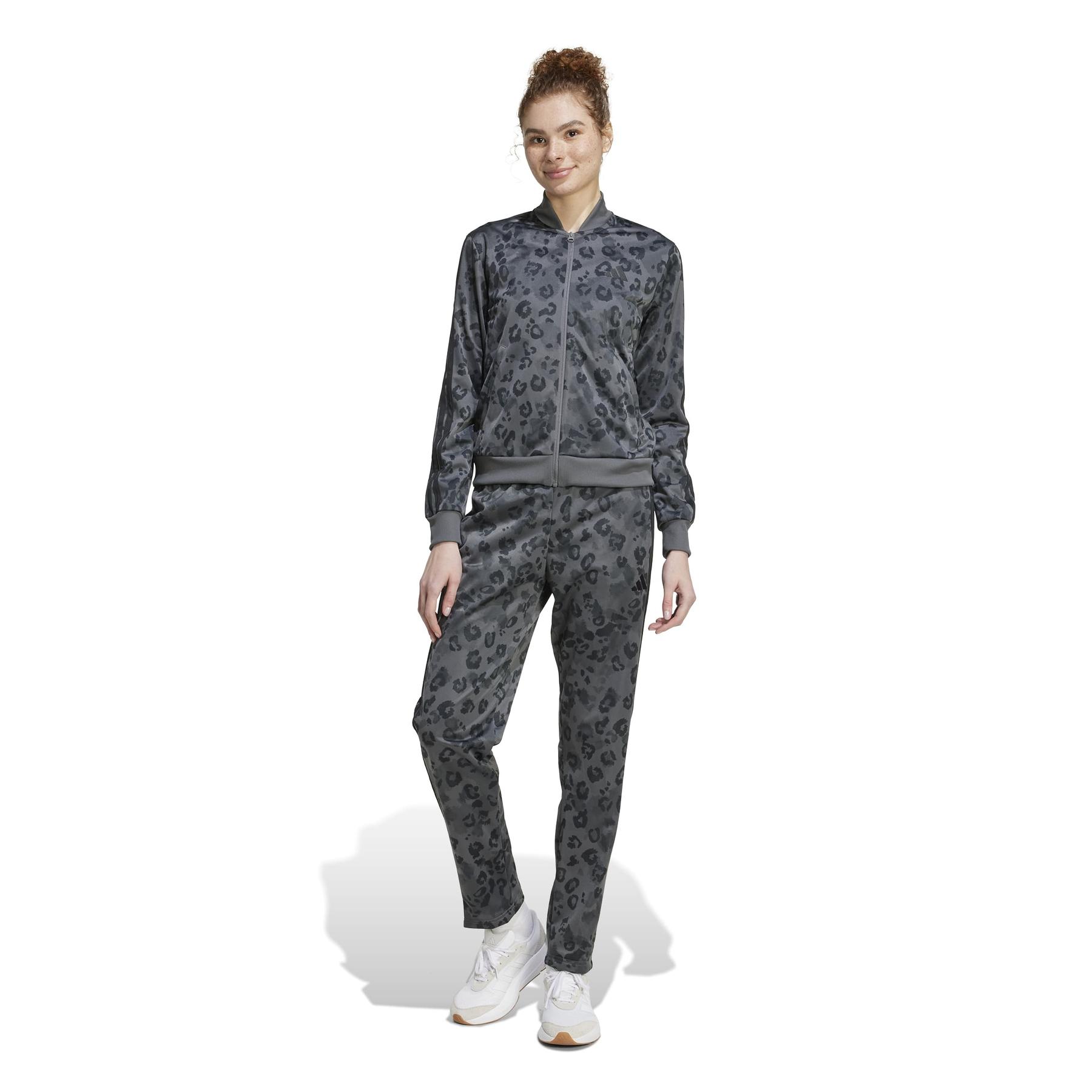 product/a/d/adidas_jw8762_4_apparel_on_model_standard_view_white.jpg