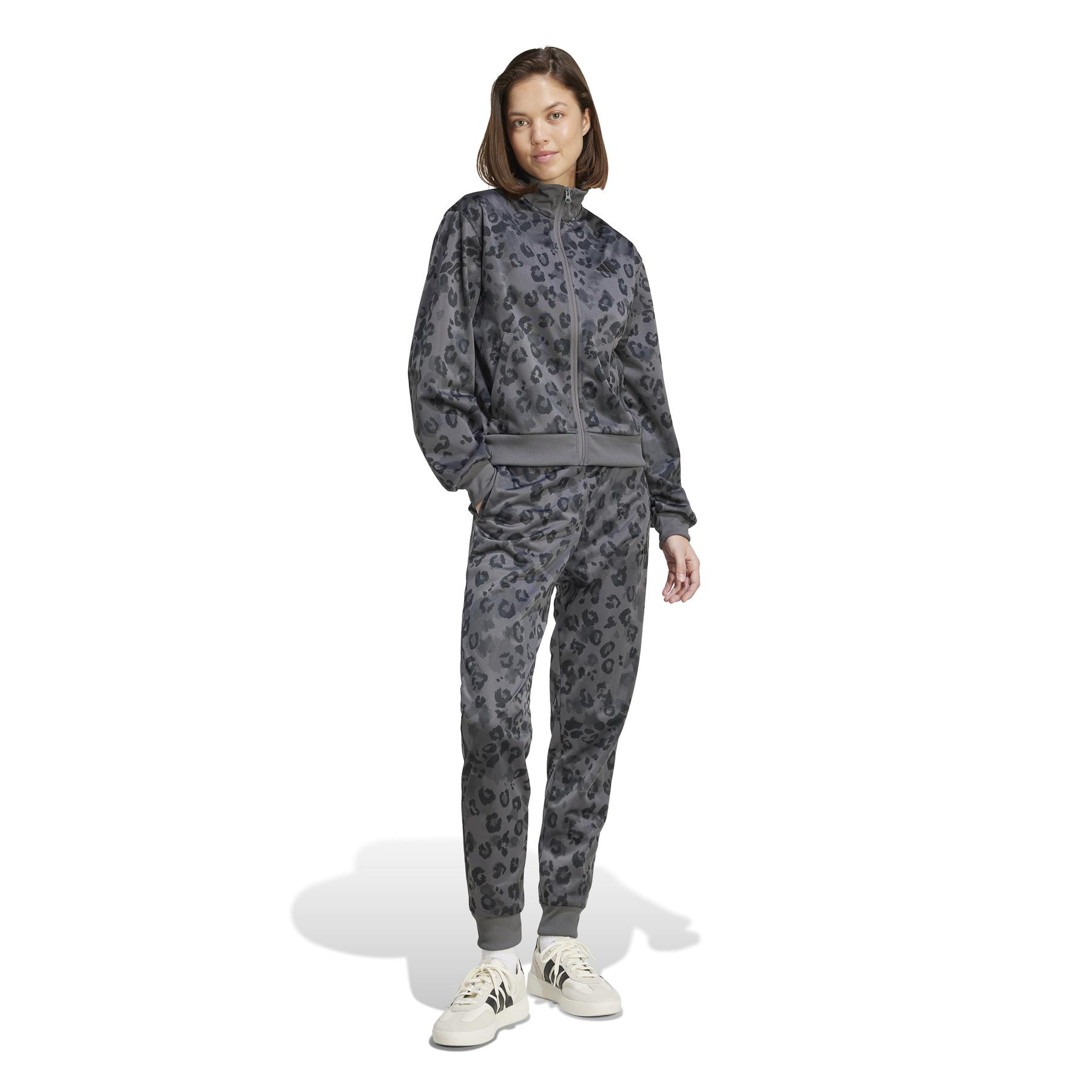 product/a/d/adidas_jy2687_4_apparel_on_model_standard_view_white.jpg