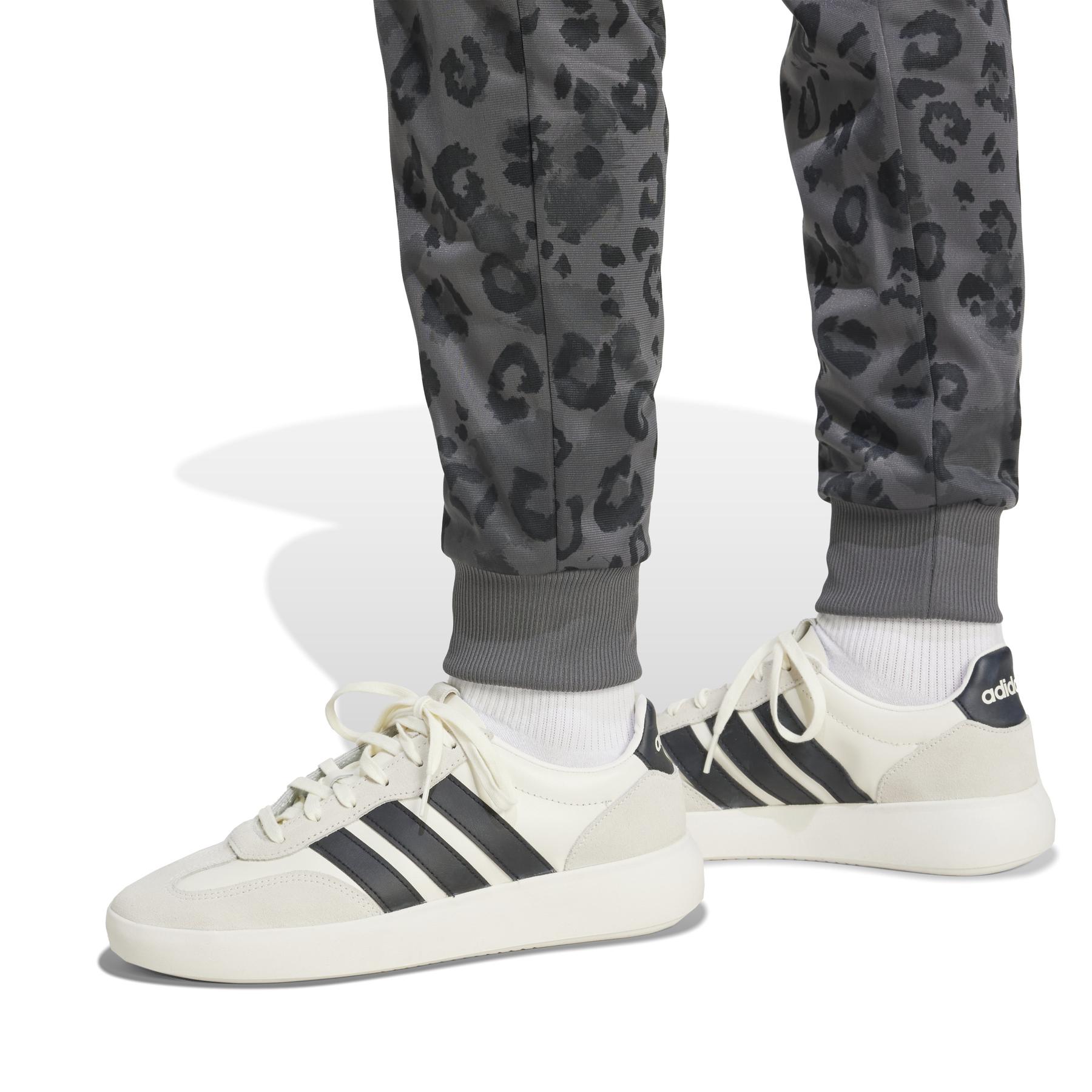 product/a/d/adidas_jy2687_8_apparel_on_model_detail_view_2_white.jpg