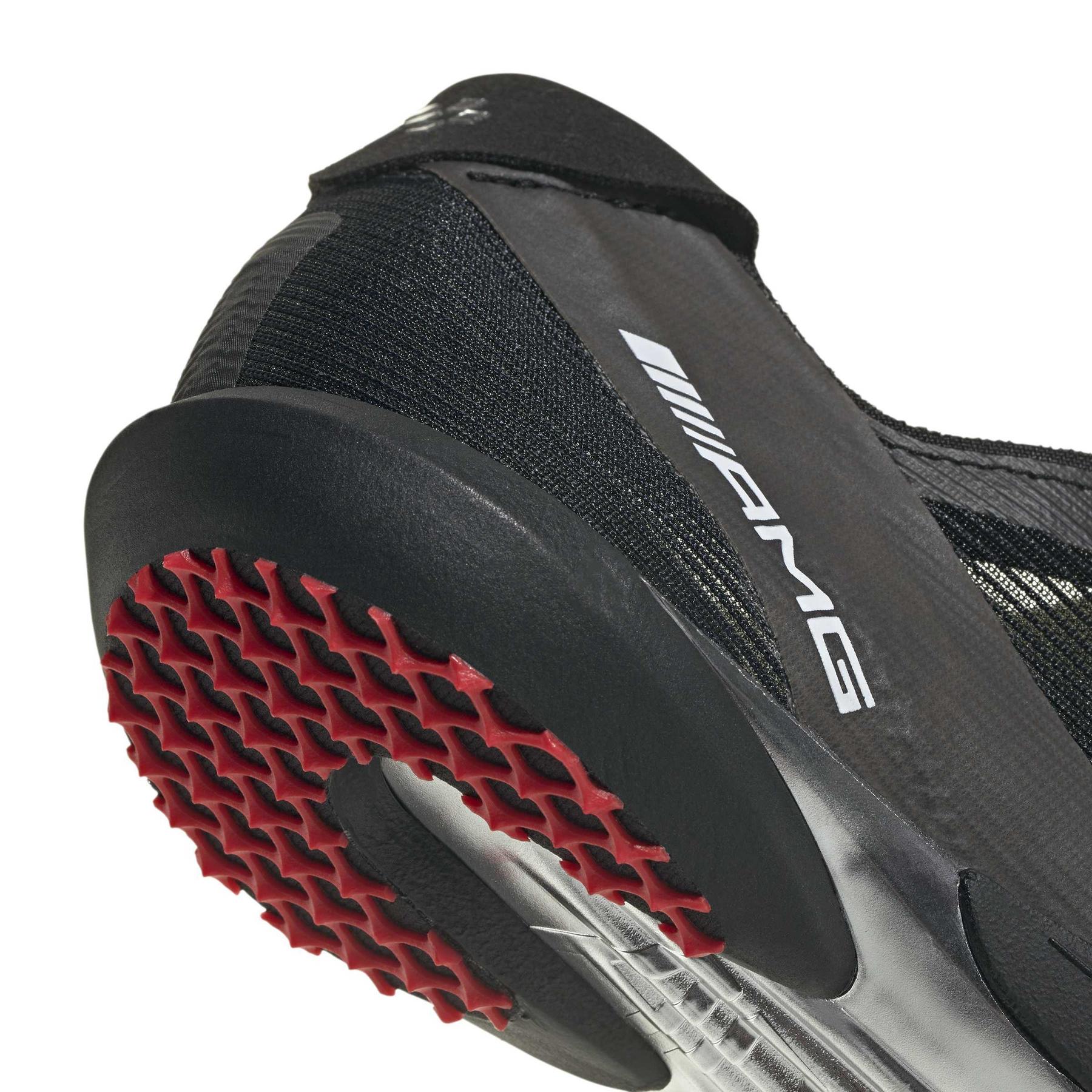 product/a/d/adidas_kh8836_8_footwear_photography_detail_view_1_white-nw091725.jpg