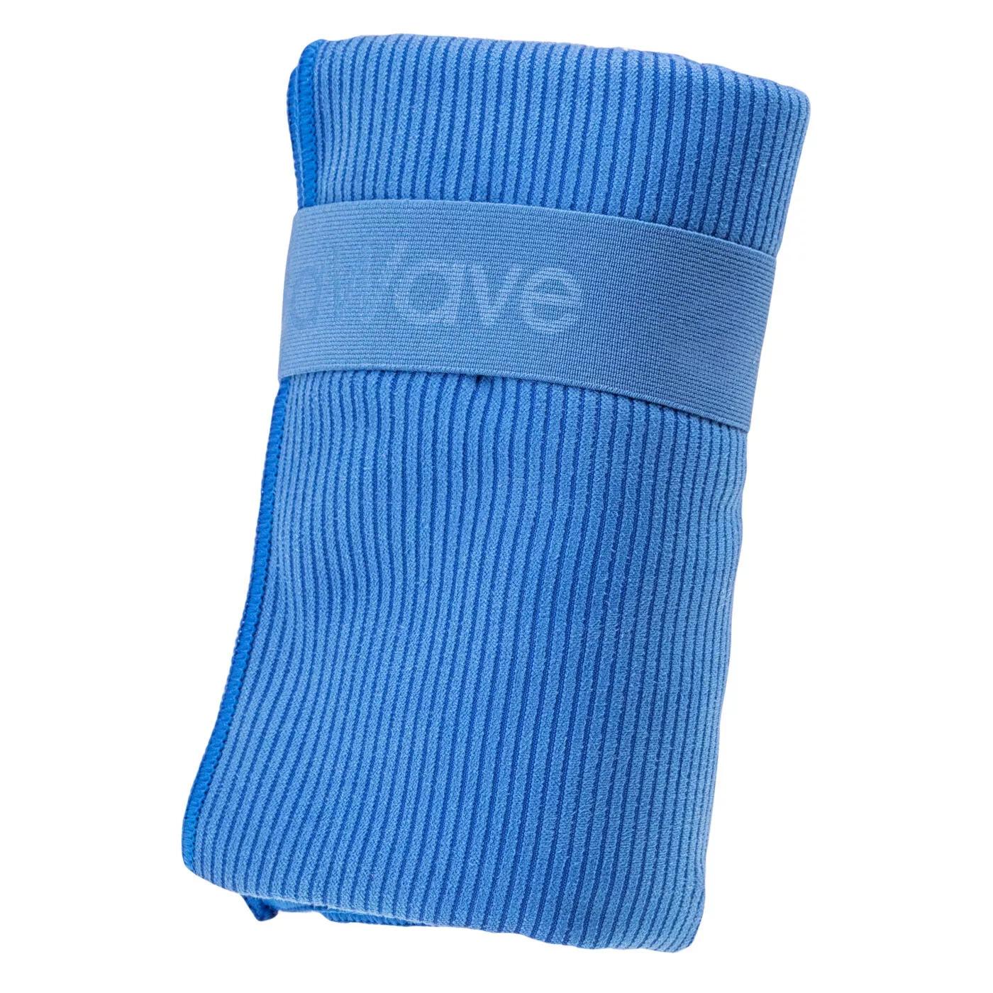 a/q/aquawave_m000159151_strong-blue_2.jpg