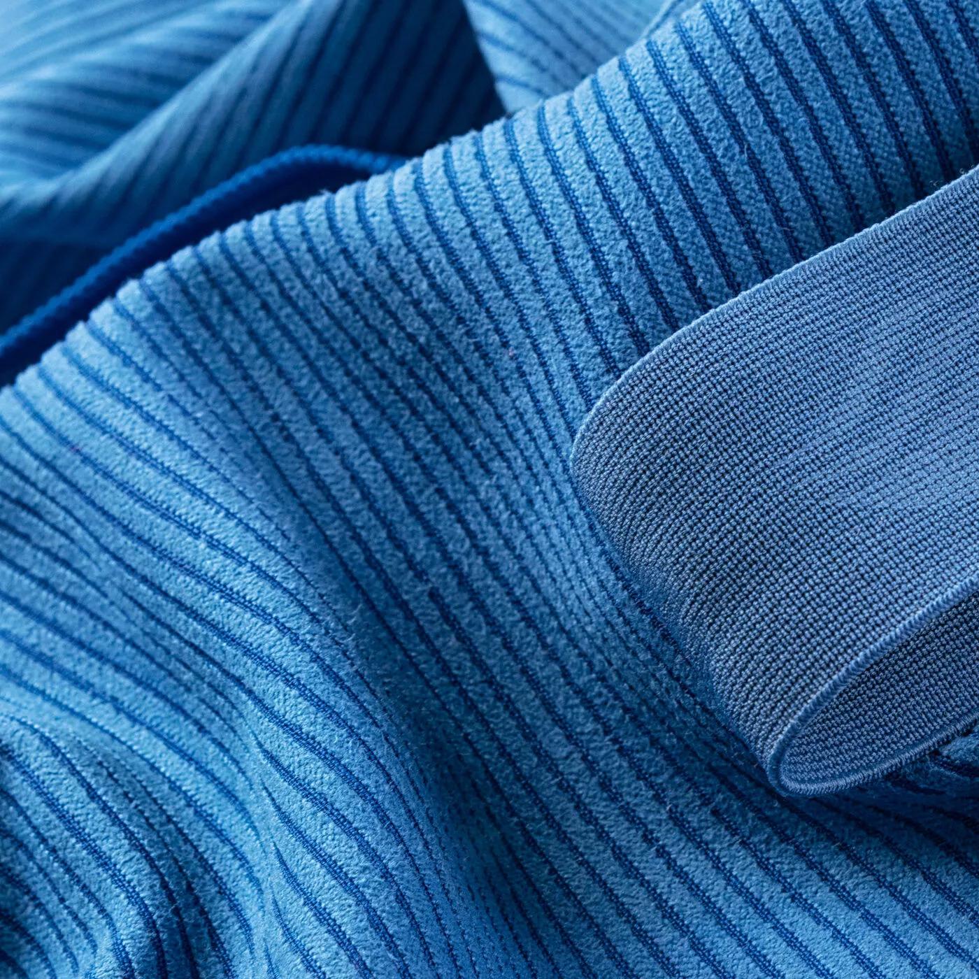 a/q/aquawave_m000159151_strong-blue_3.jpg