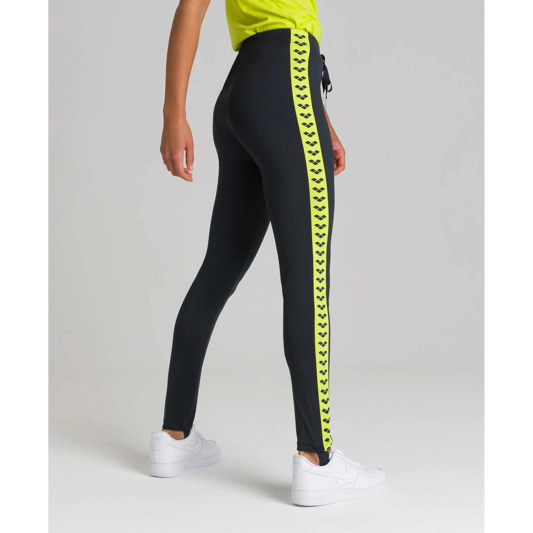 product/a/r/arena_001228-556_ash-grey-soft-green-ash-g_2.jpg