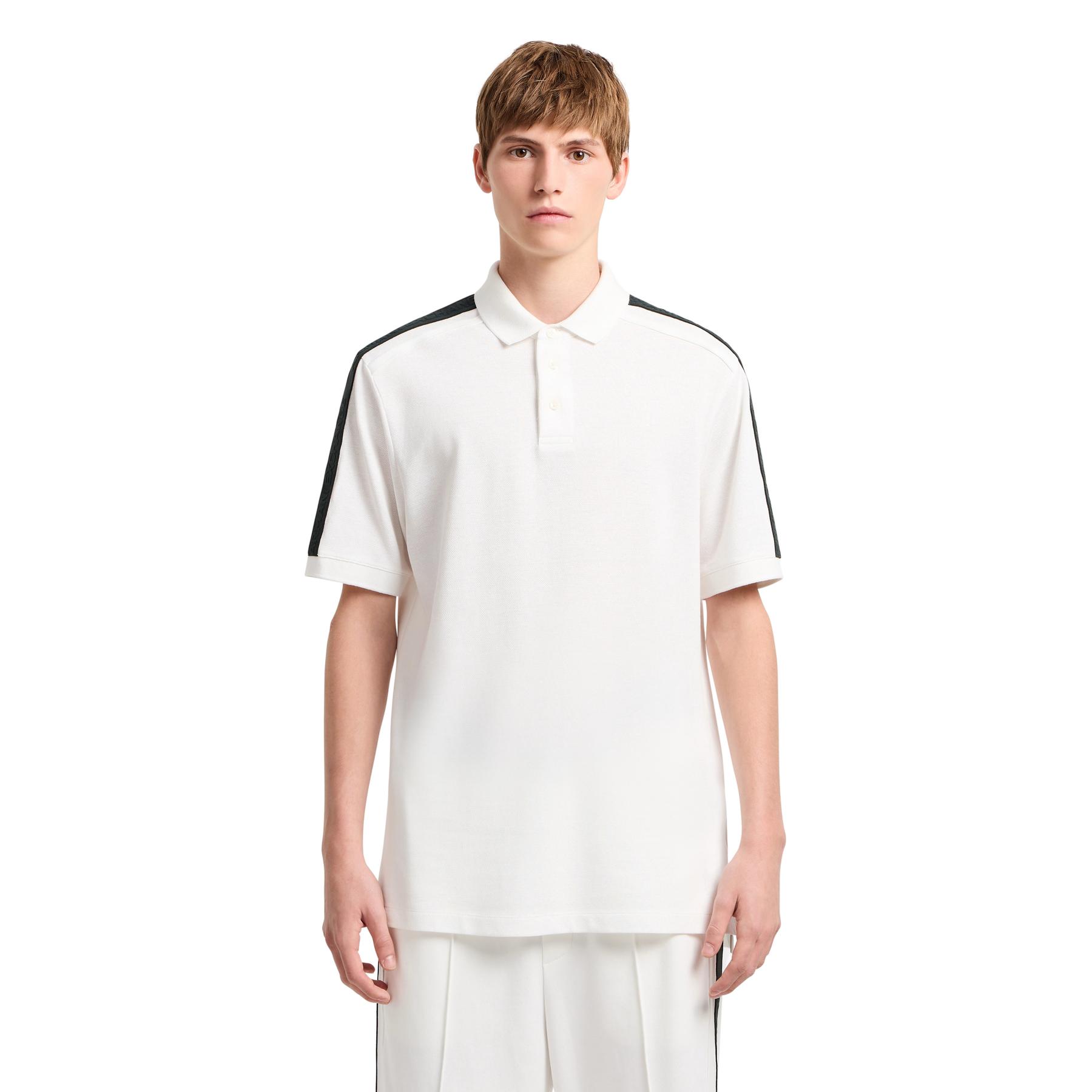 product/a/r/armani-exchange_xm000307-af10366-u0009_off-white_2.jpg