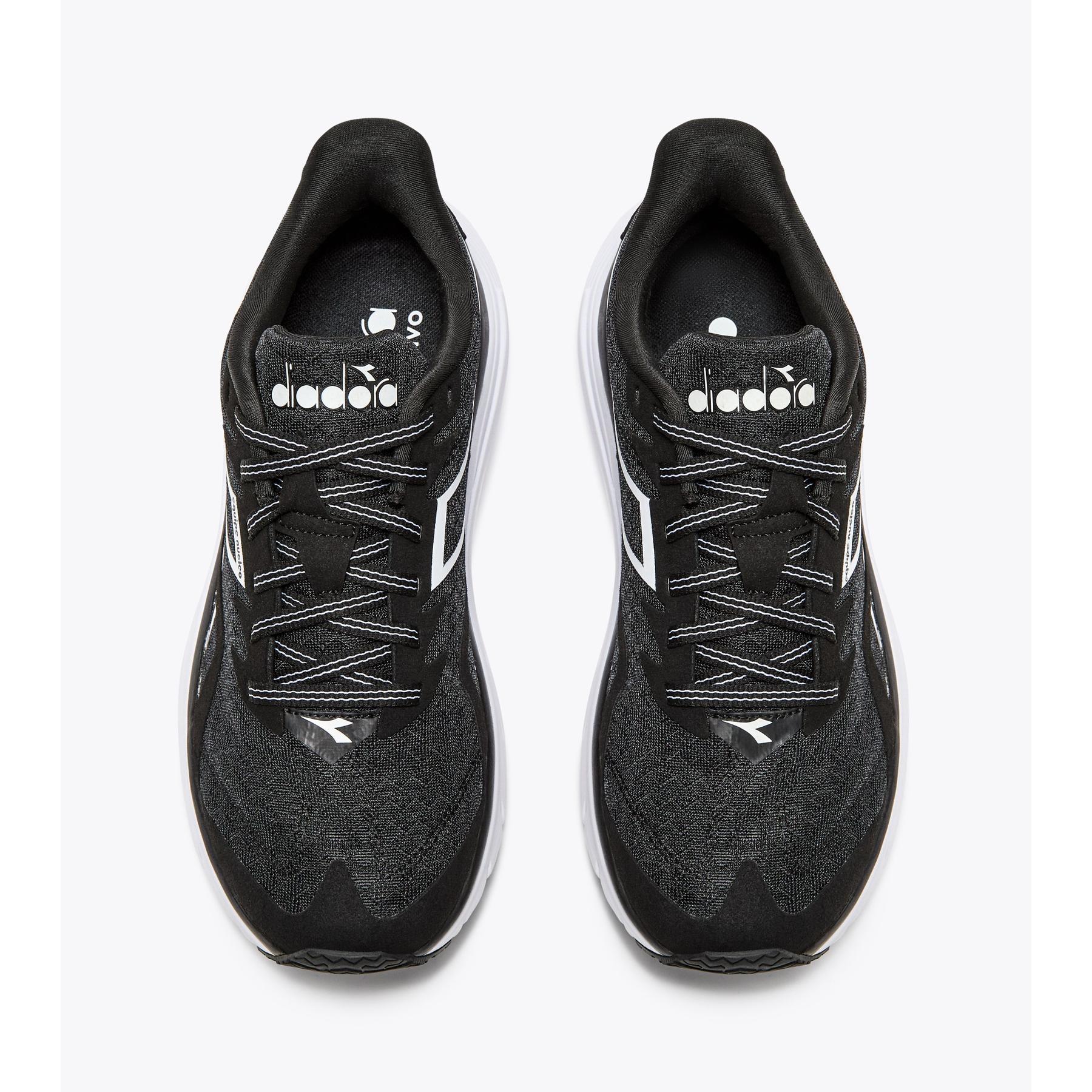 product/d/i/diadora_101.179095-c7406_nero-bianco-ott_3.jpg