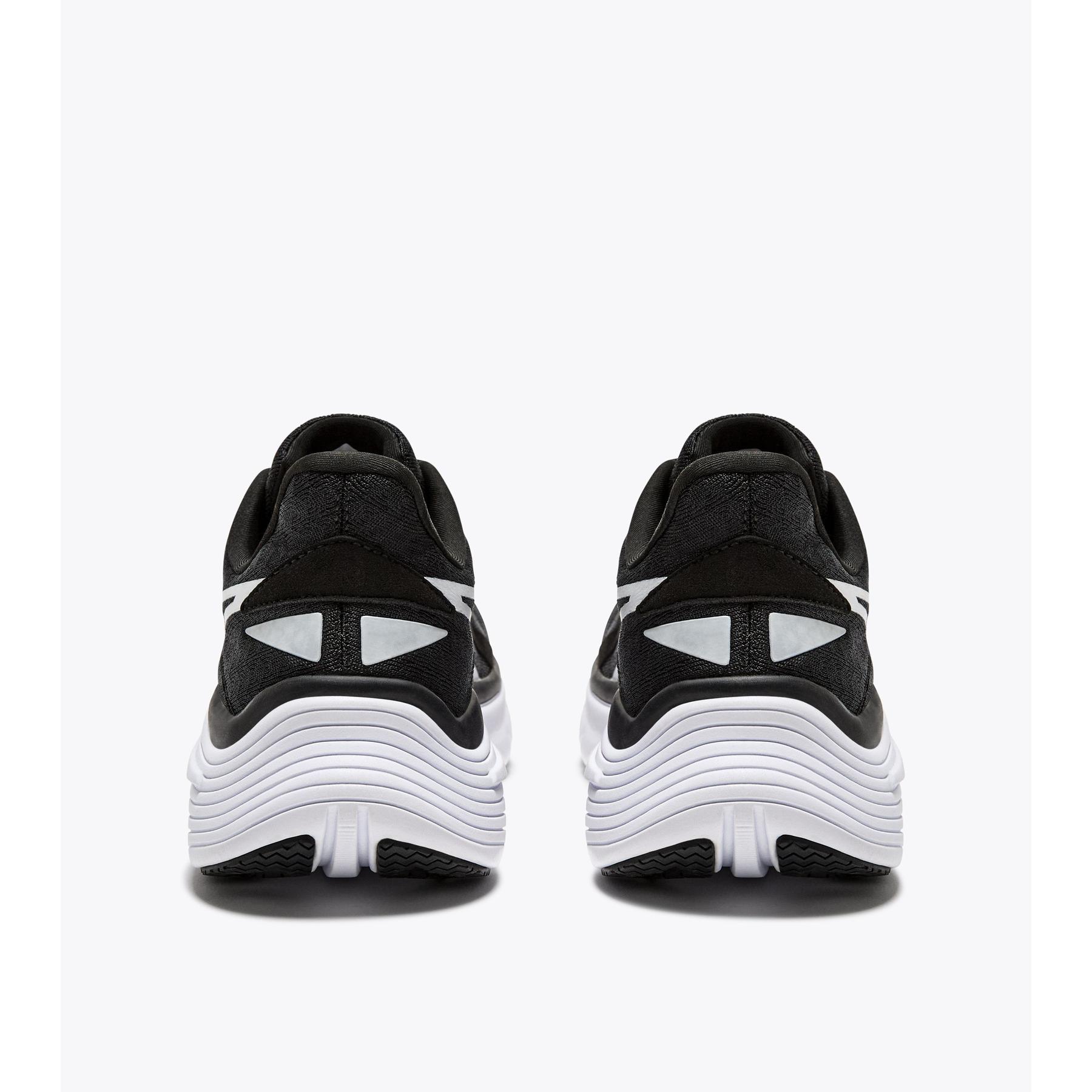 product/d/i/diadora_101.179095-c7406_nero-bianco-ott_6.jpg
