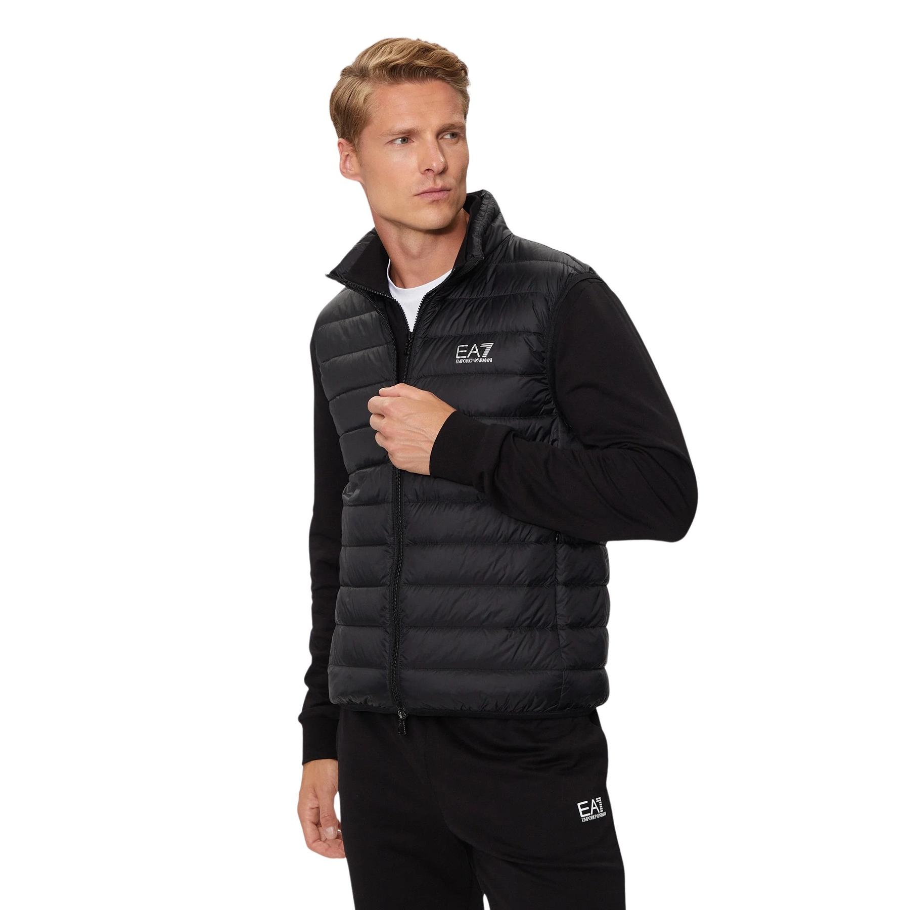 e/a/ea7-emporio-armani_8npq06-pngpz-1200_noir_1.jpg