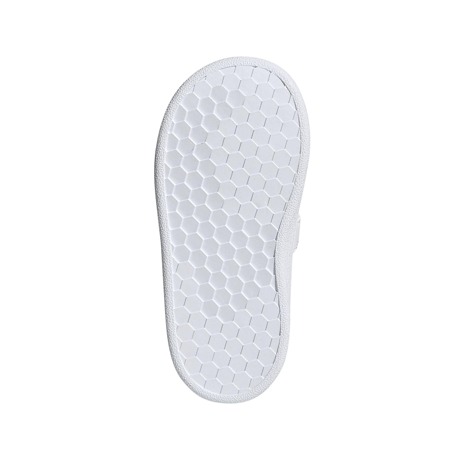 product/e/g/eg3863_ftw_photo_bottom_white.jpg
