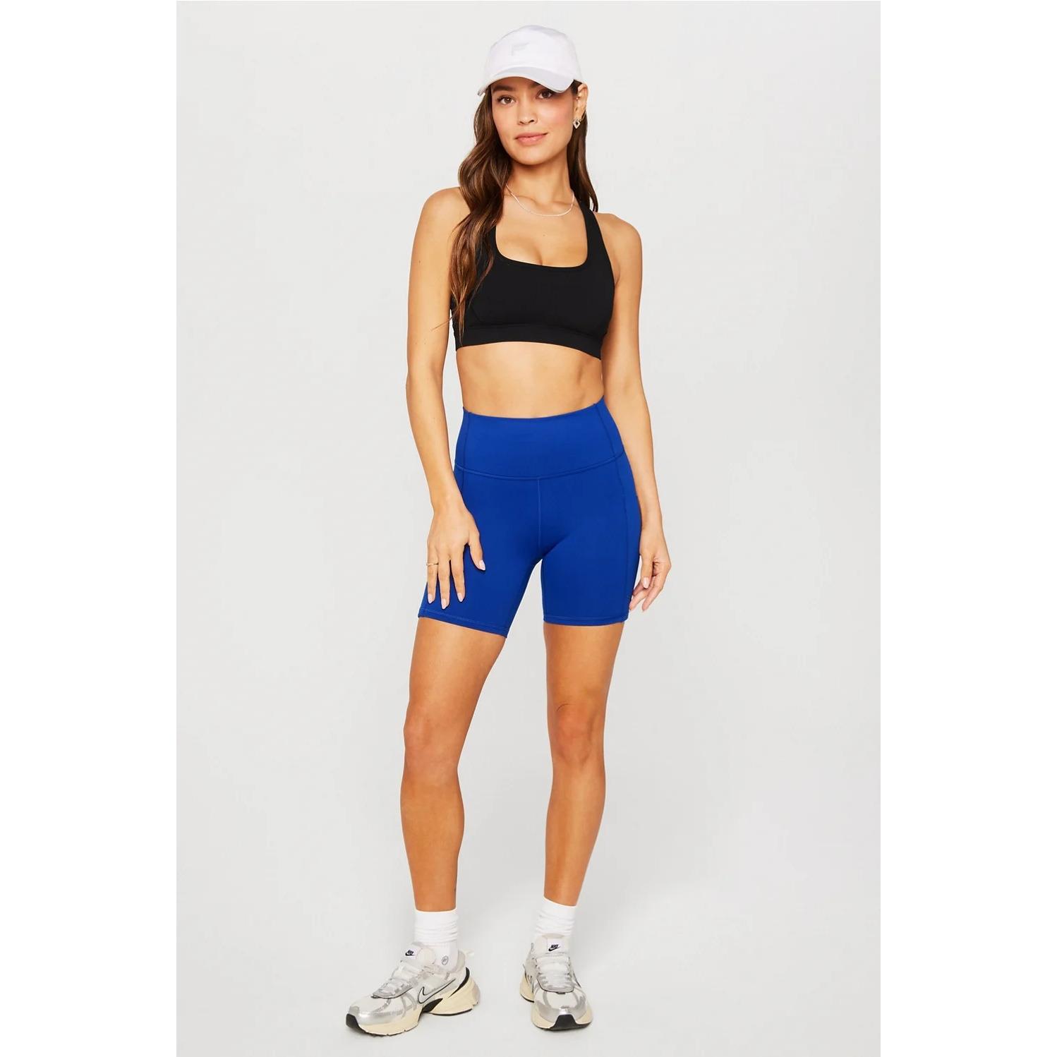product/f/a/fabletics_ba2500541-0001_black_3.jpg