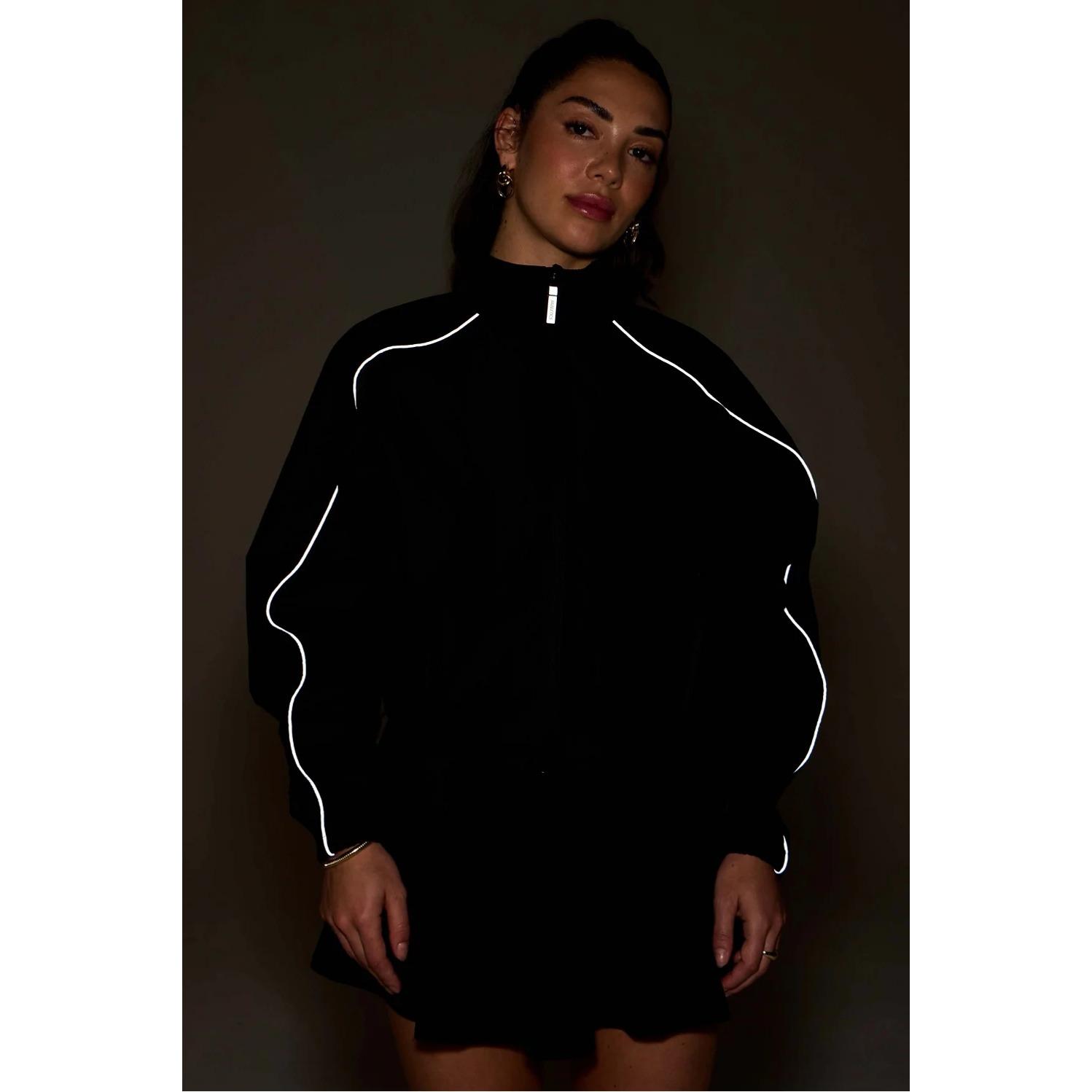 product/f/a/fabletics_jt2500543-0001_black_2.jpg