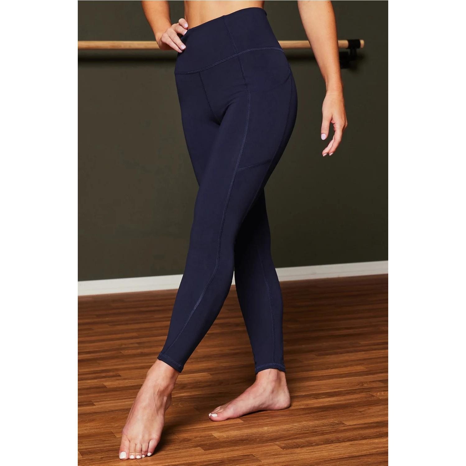 f/a/fabletics_lg2041749-4846_deep-navy_2.jpg
