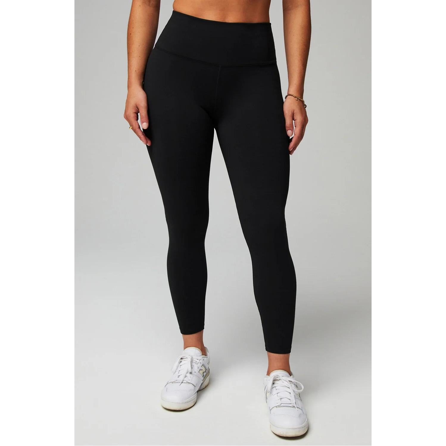 f/a/fabletics_lg2043113-0001_black_3.jpg