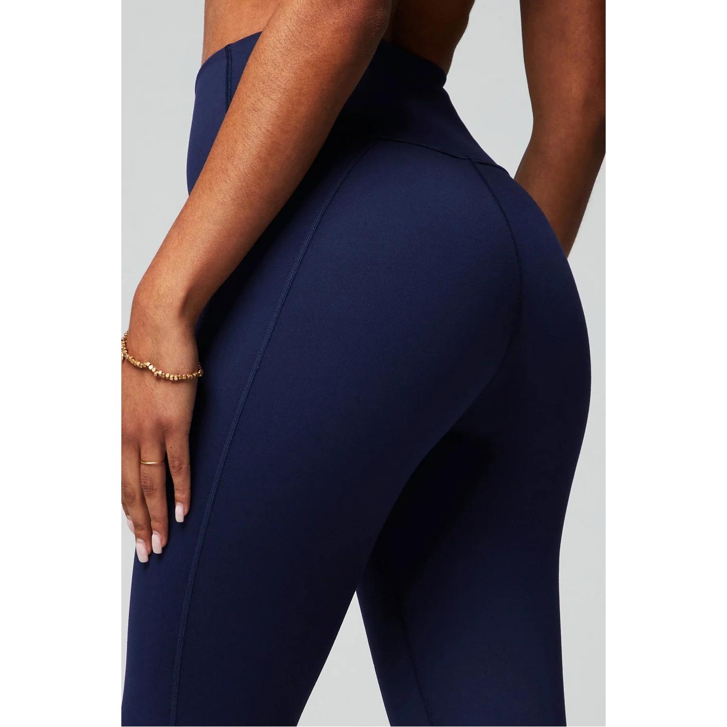 f/a/fabletics_pt1617843-4846_deep-navy_3.jpg
