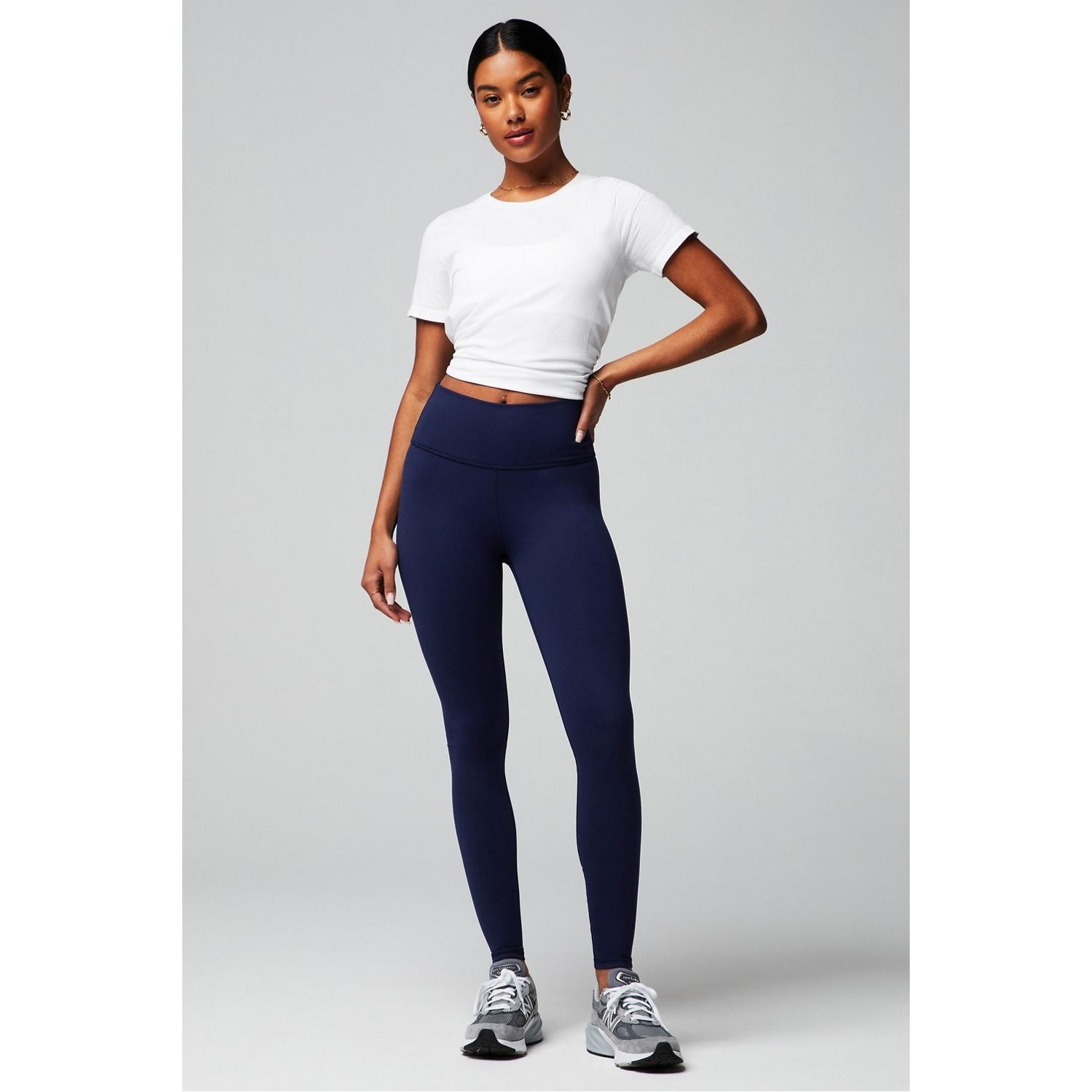 f/a/fabletics_pt1617843-4846_deep-navy_4.jpg