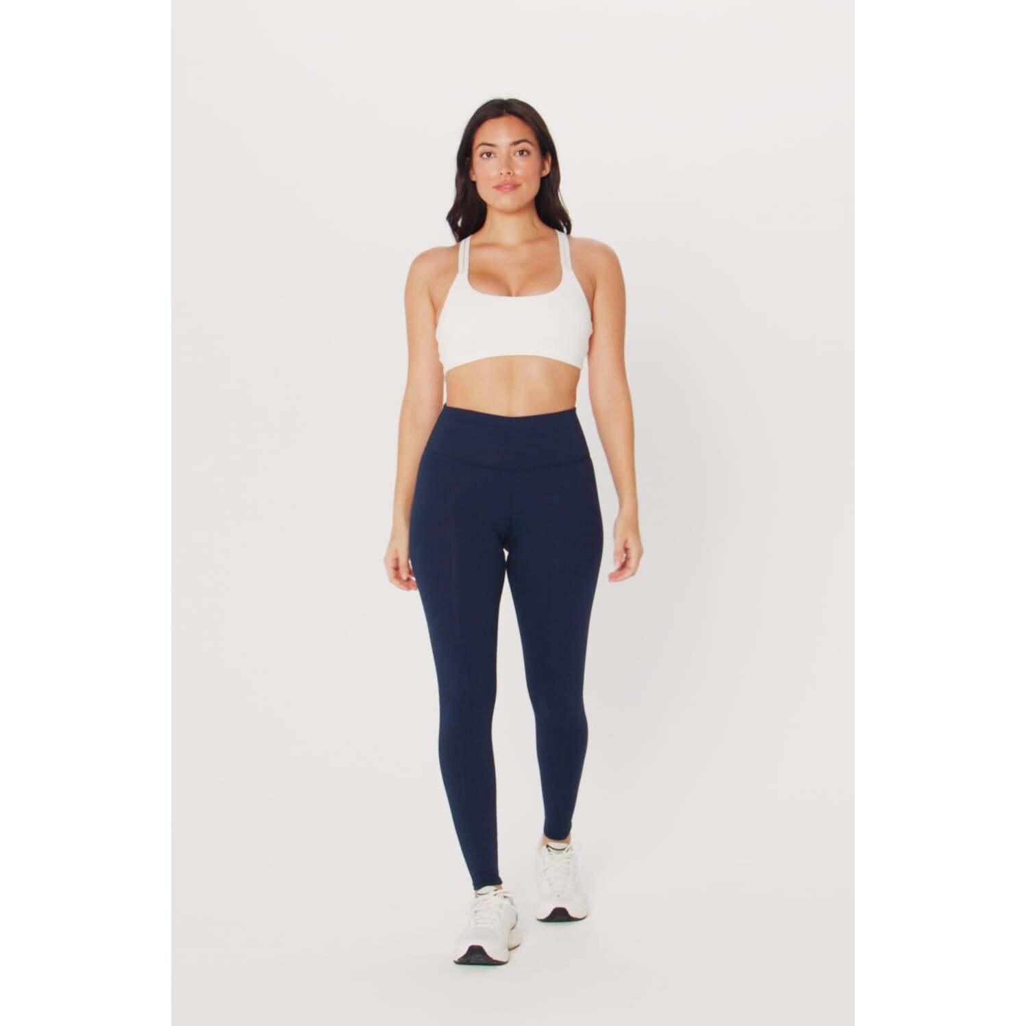 f/a/fabletics_pt1617843-6932_merlot_6.jpg
