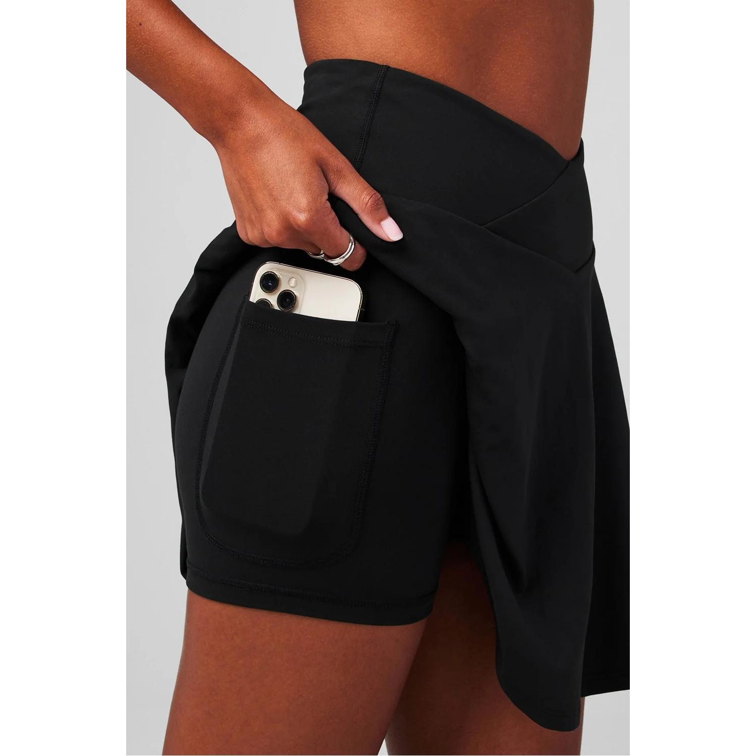 f/a/fabletics_si2458821-0001_black_2.jpg