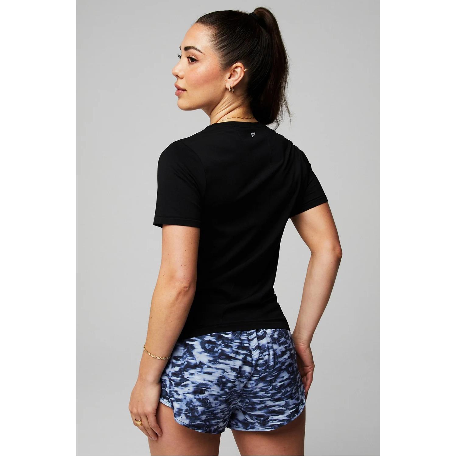 product/f/a/fabletics_ss2459005-0001_black_2.jpg