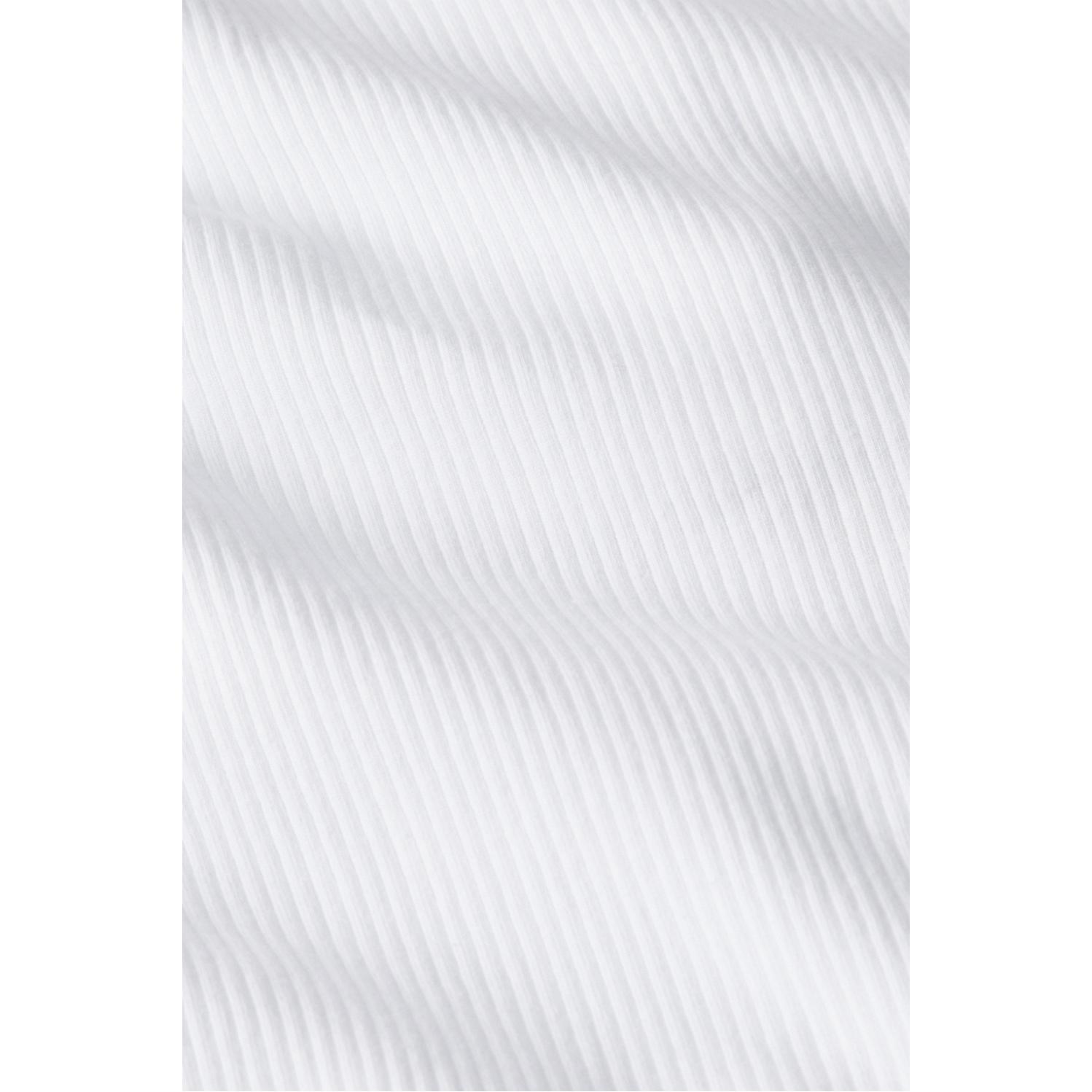 product/f/a/fabletics_tk2356180-3570_classic-white_5.jpg