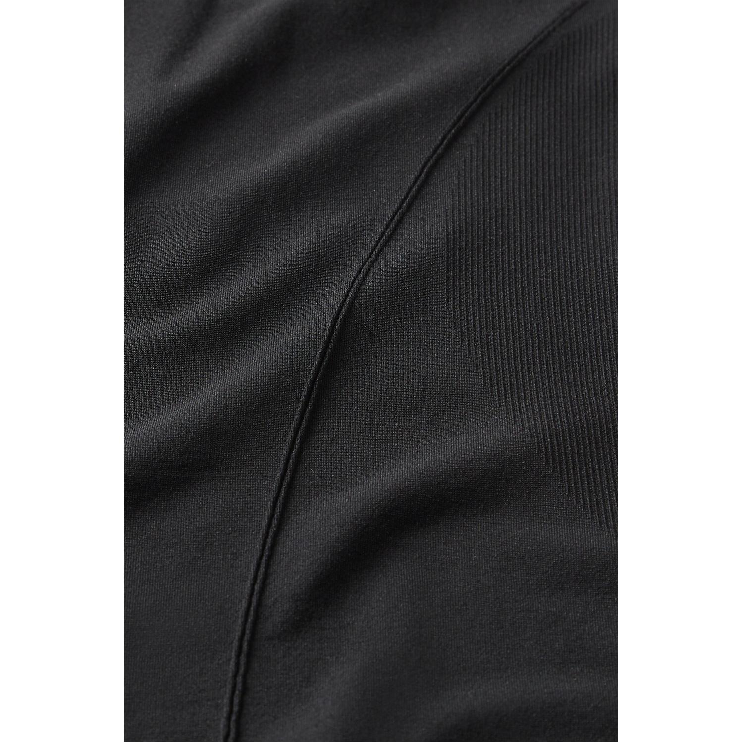 f/a/fabletics_tk2459004-0001_black_4.jpg