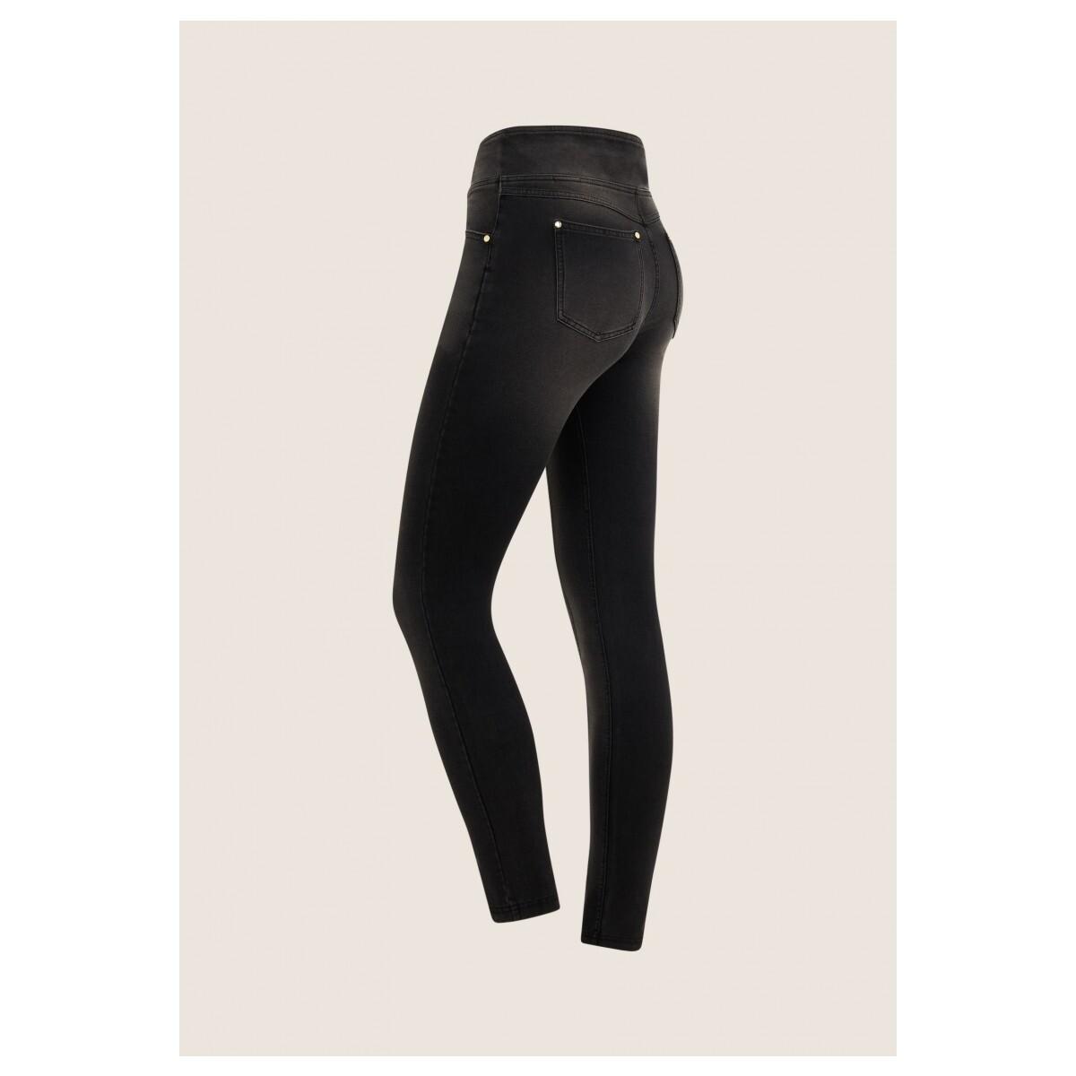 product/f/r/freddy_nowy1hf405org-j7n_jeans-nero-cuciture-in-tono_2.jpg
