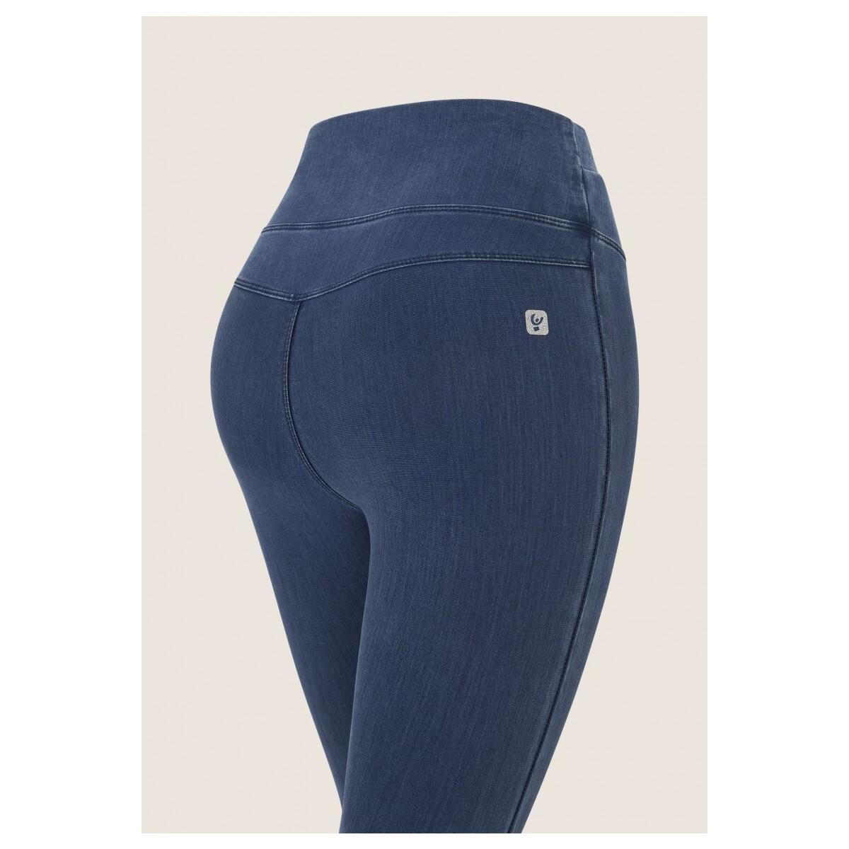 product/f/r/freddy_nowyl4hs2502org-j4b_light-blue-seams-on-tone_8.jpg