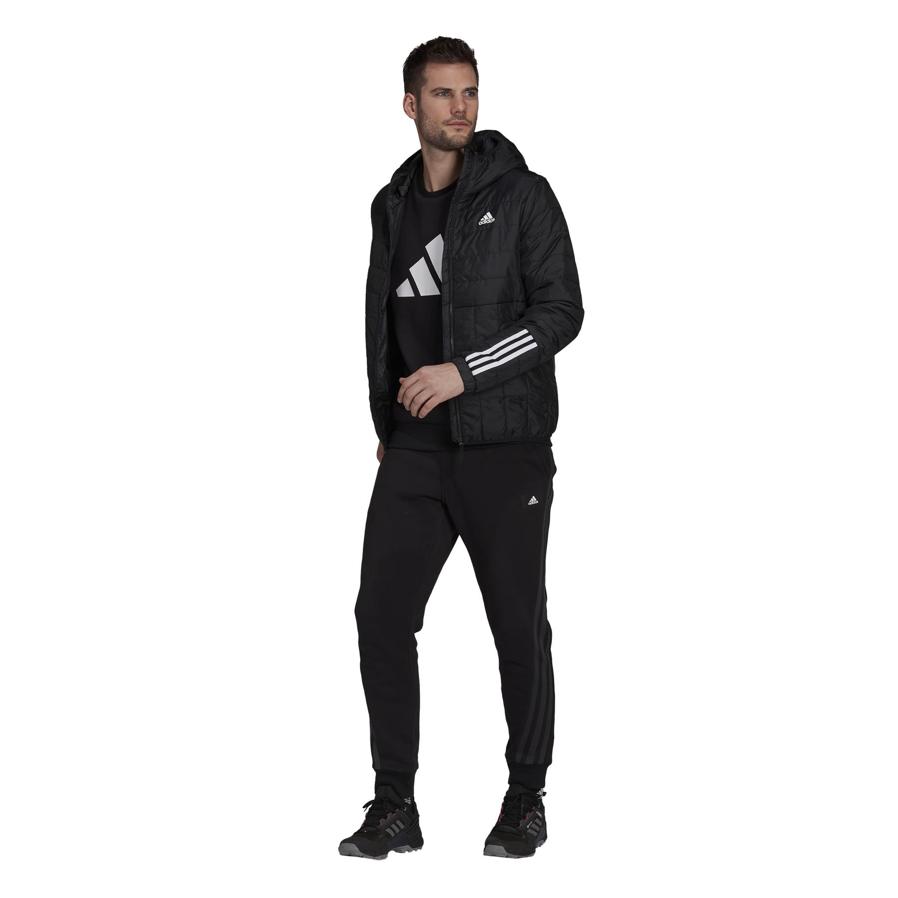 product/g/t/gt1681_app_on-model_standard-outfit_white.jpg