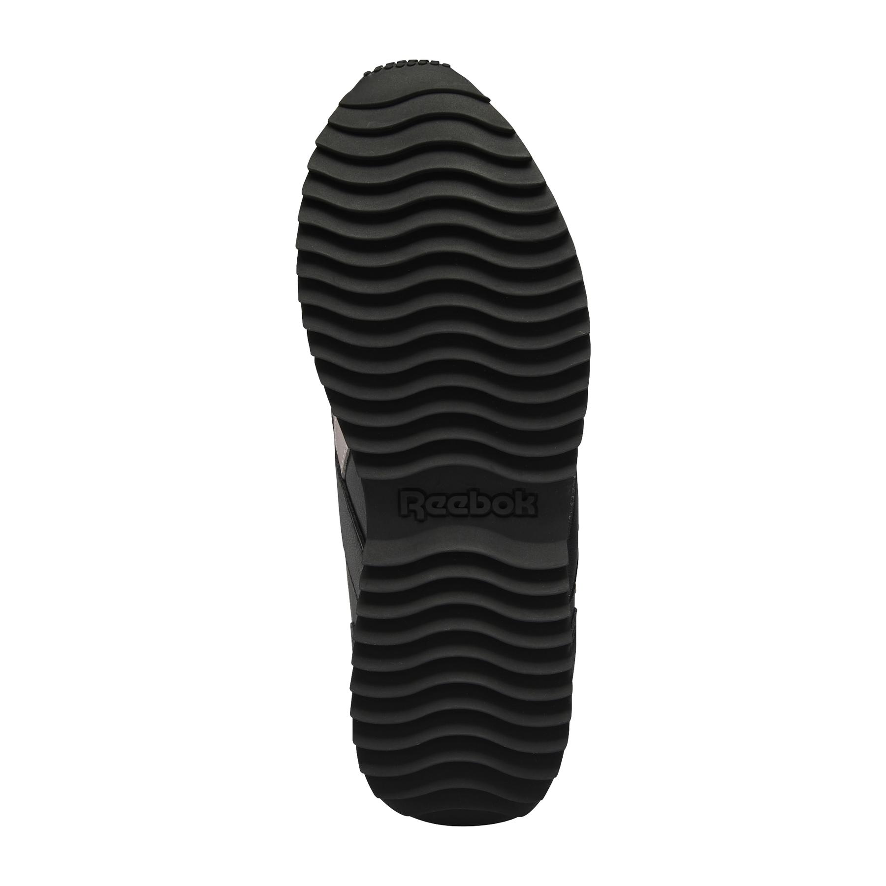 product/g/v/gv9728_ftw_photo_bottom_white.jpg