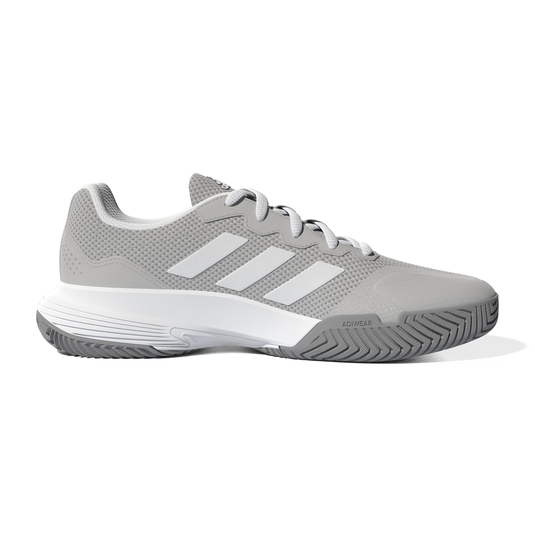 product/g/w/gw2992_ftw_virtual_side-medial-center_white.jpg