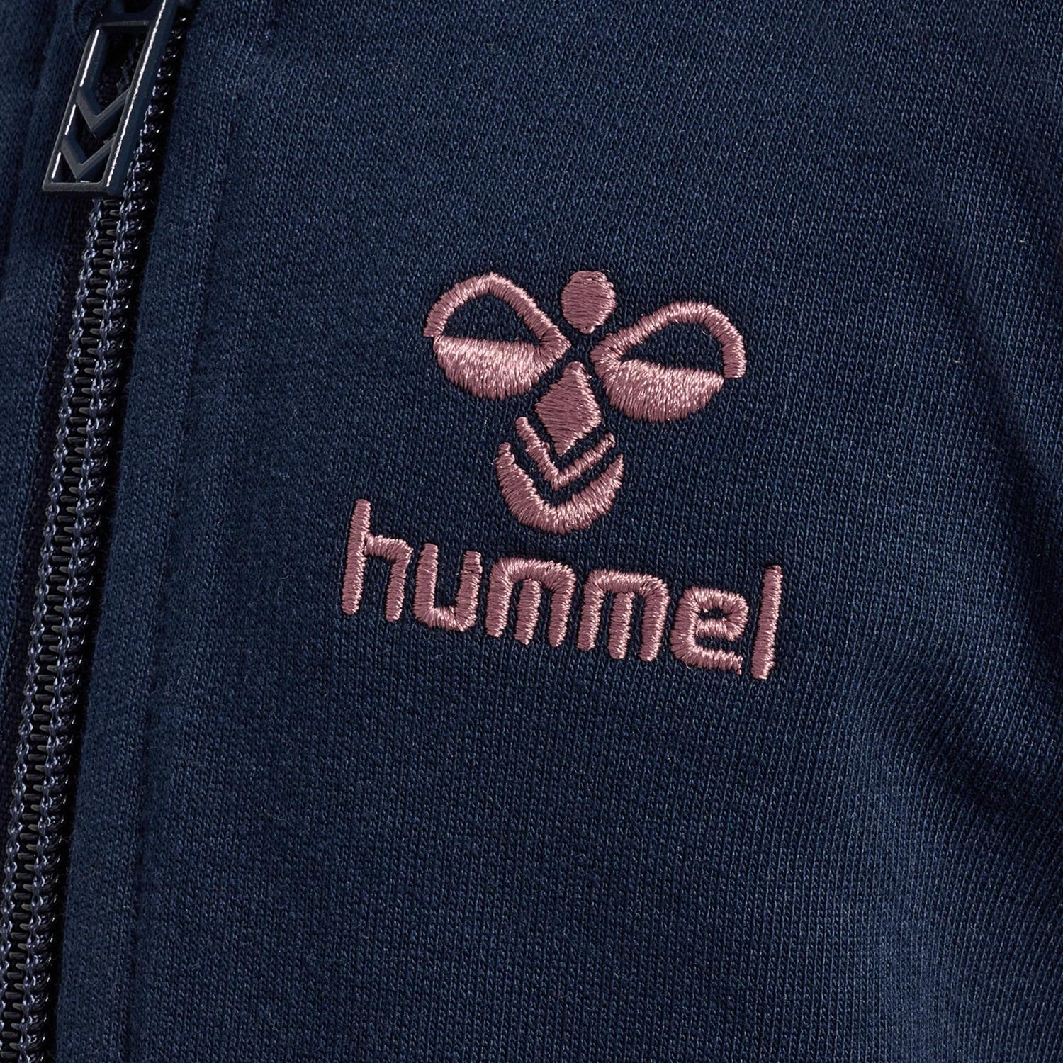 h/u/hummel_221111-4085_3.jpg