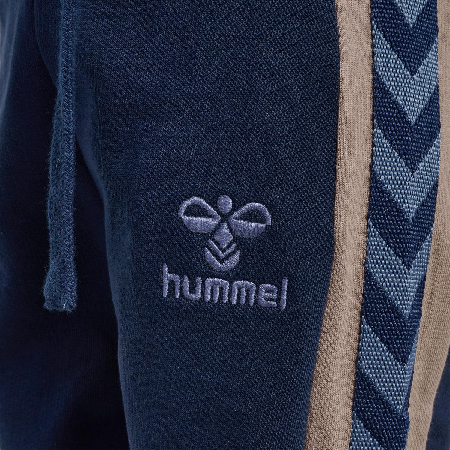 h/u/hummel_221112-1516_3.jpg