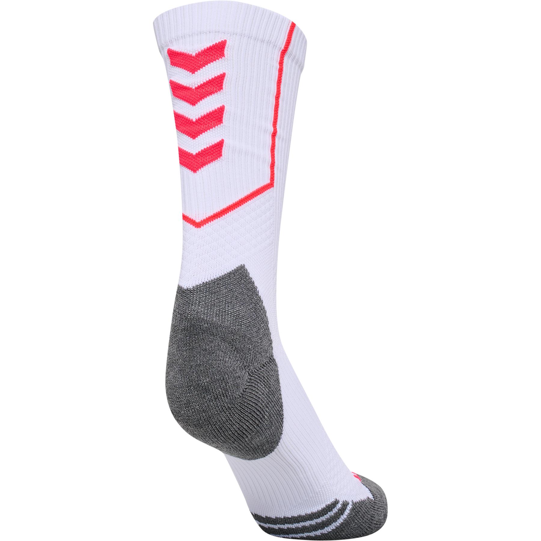 h/u/hummel_226913-9232_white-diva-pink_3.jpg