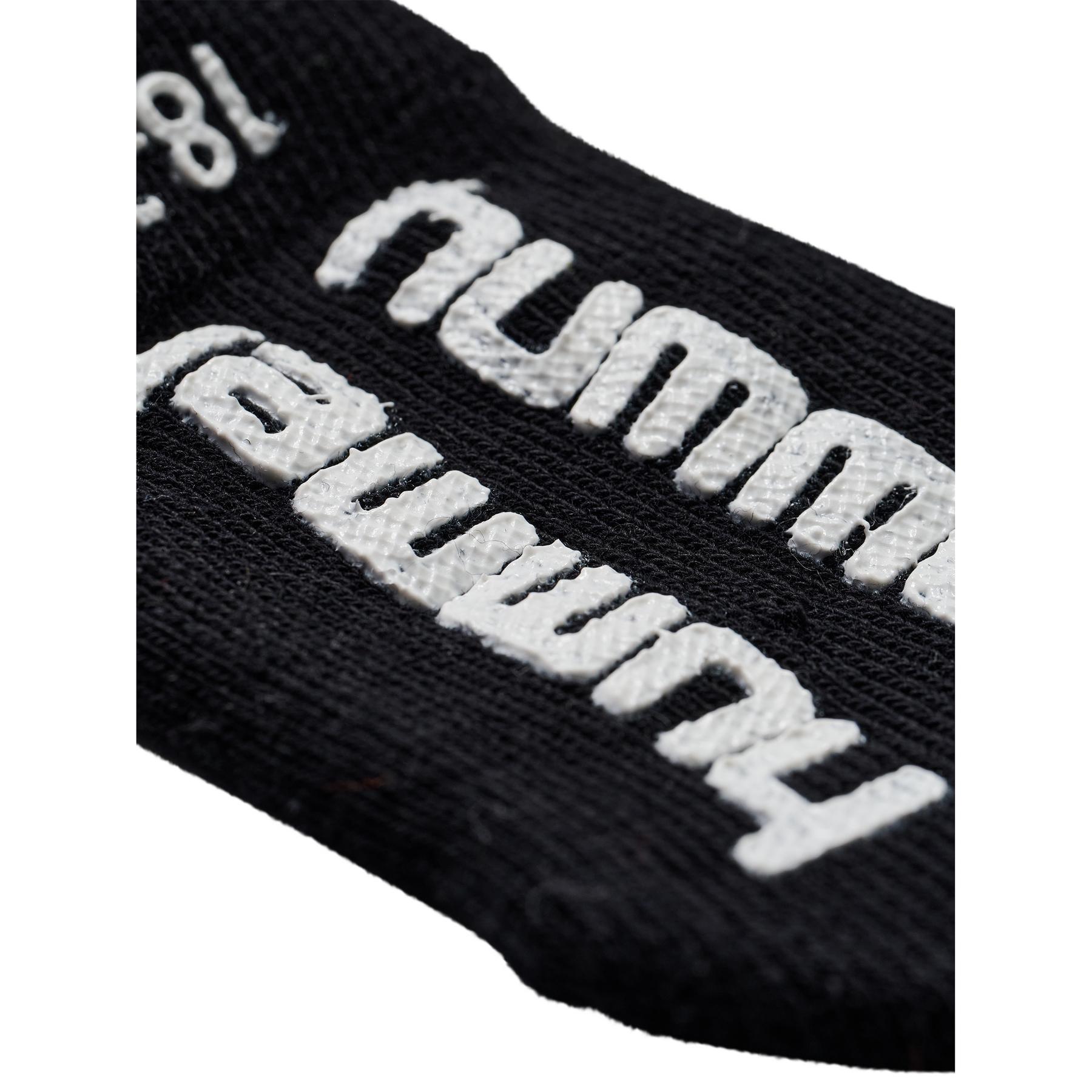 product/h/u/hummel_234047-2001_black_2.jpg