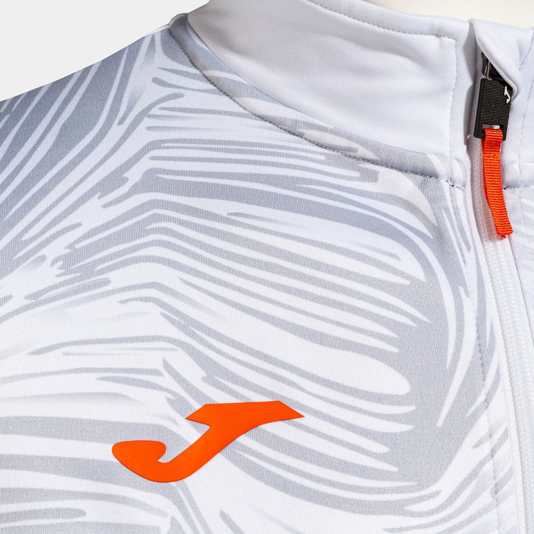 j/o/joma_103068.200_5.jpg