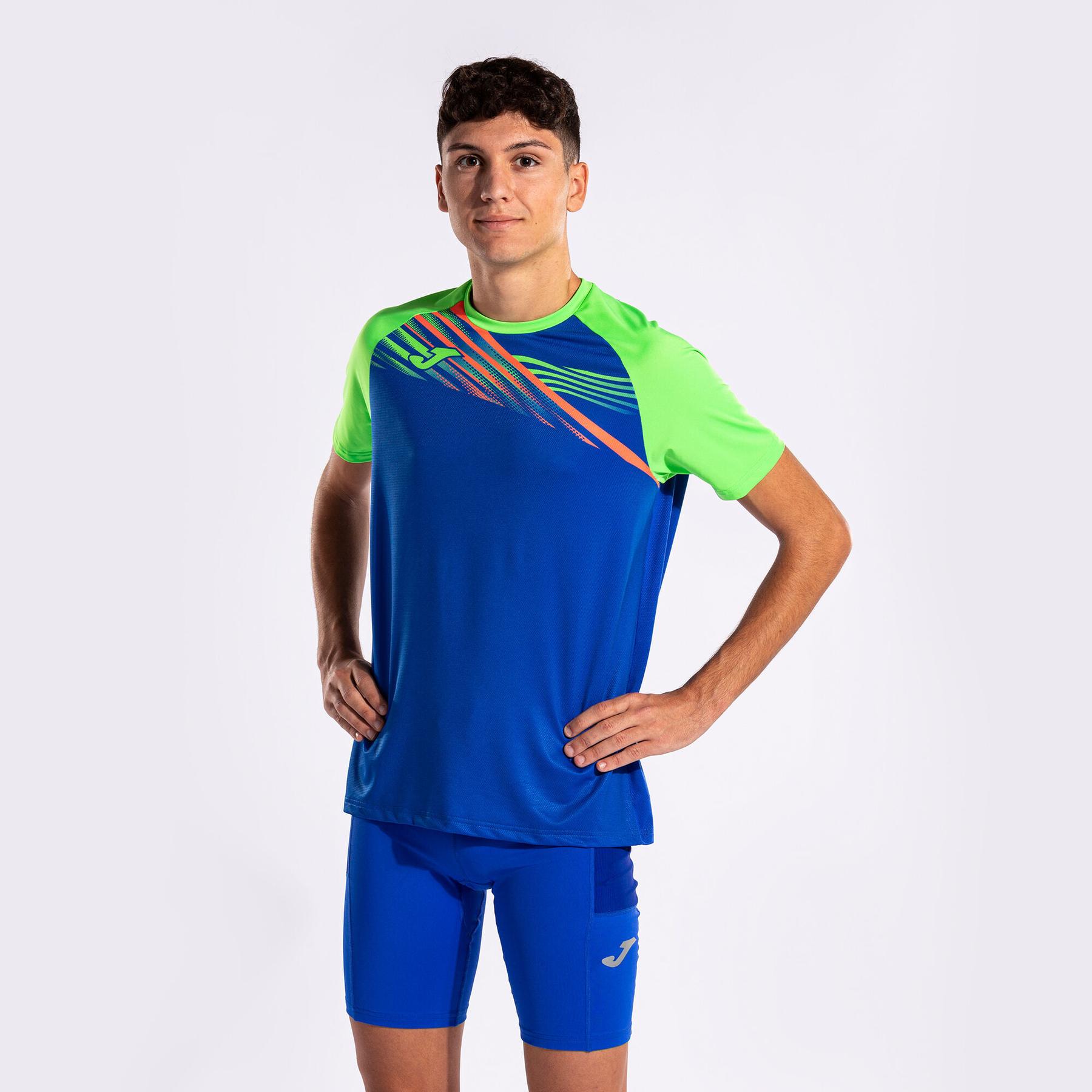 j/o/joma_103101.722_2.jpg