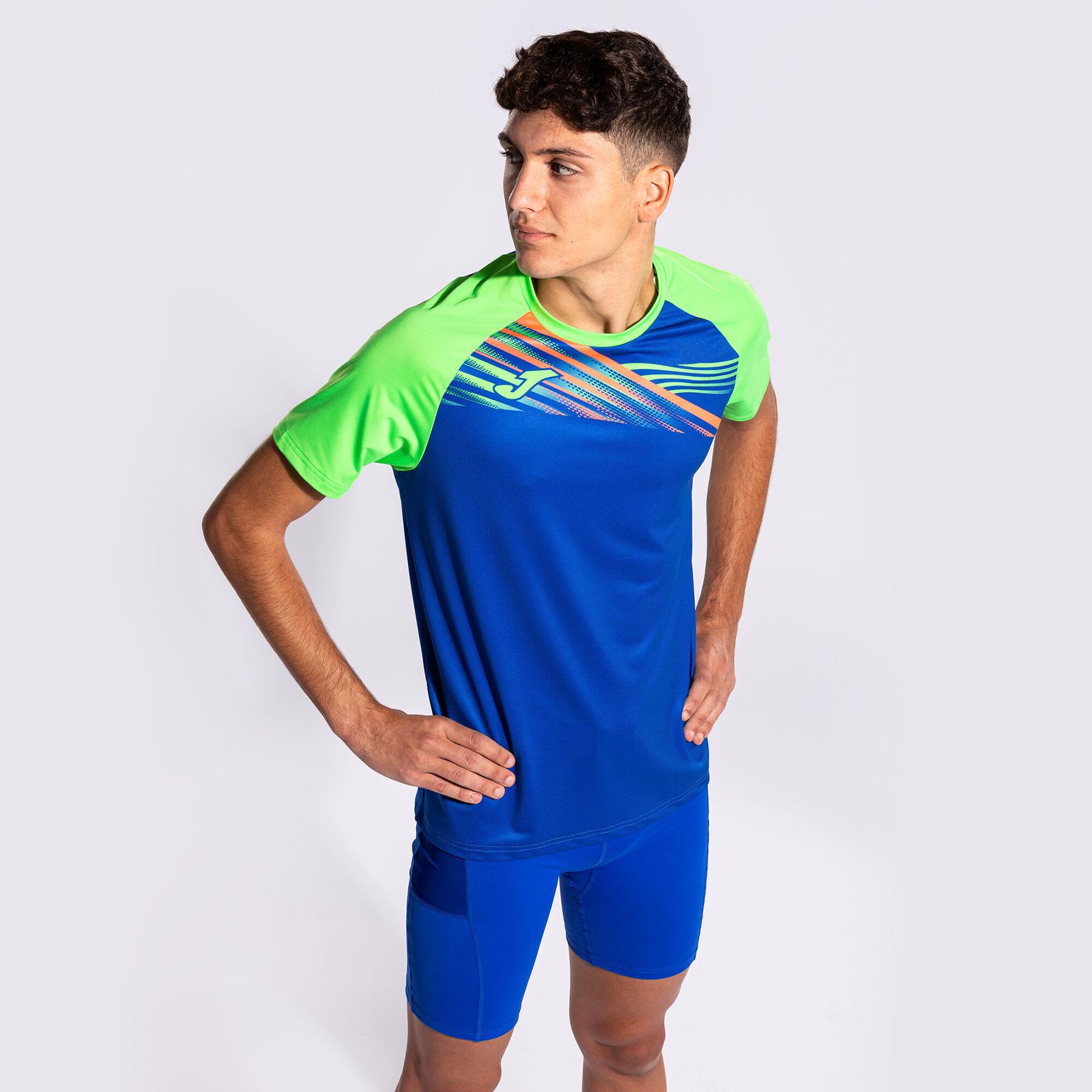 j/o/joma_103101.722_6.jpg