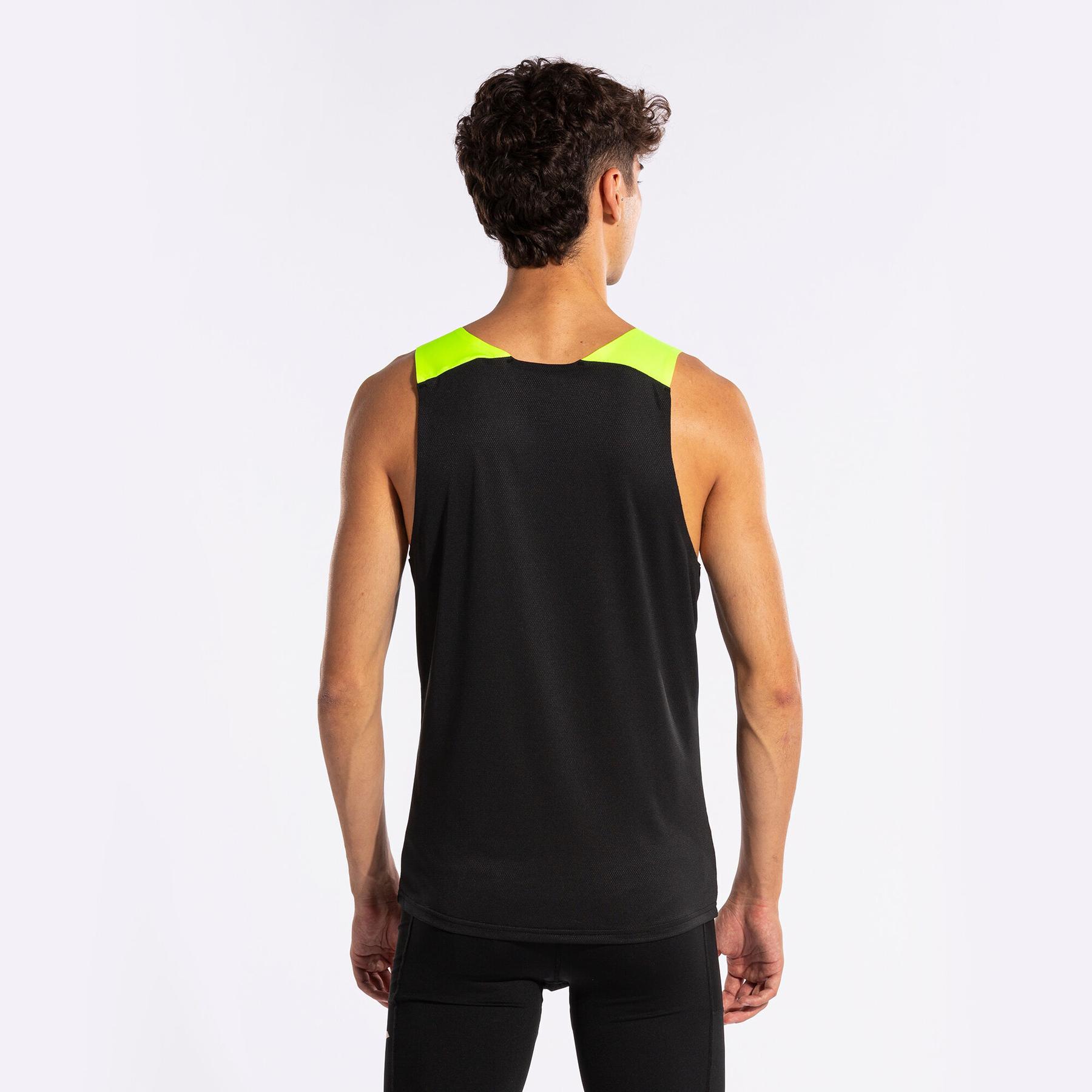 j/o/joma_103102.121_3.jpg