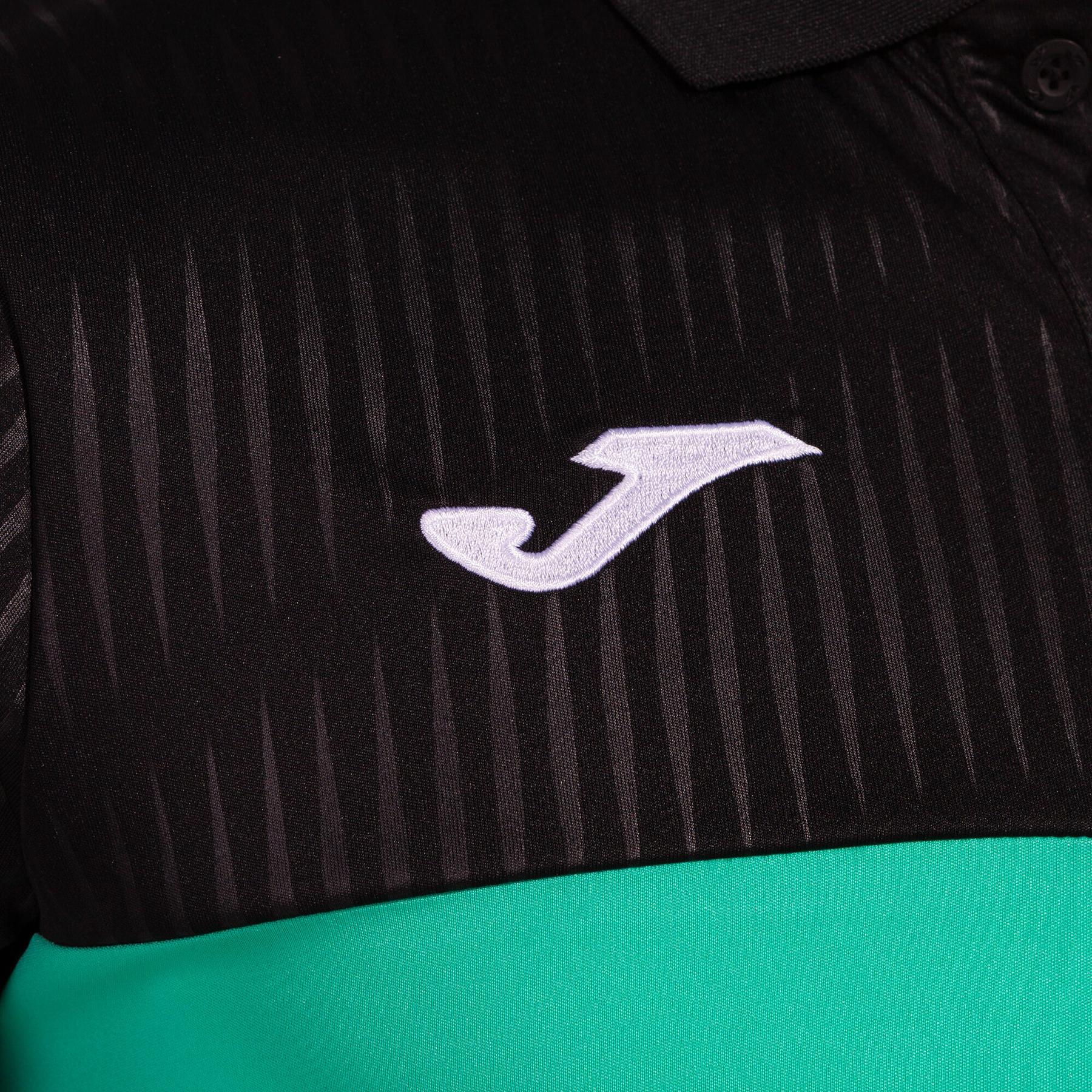 j/o/joma_103210.440_2.jpg